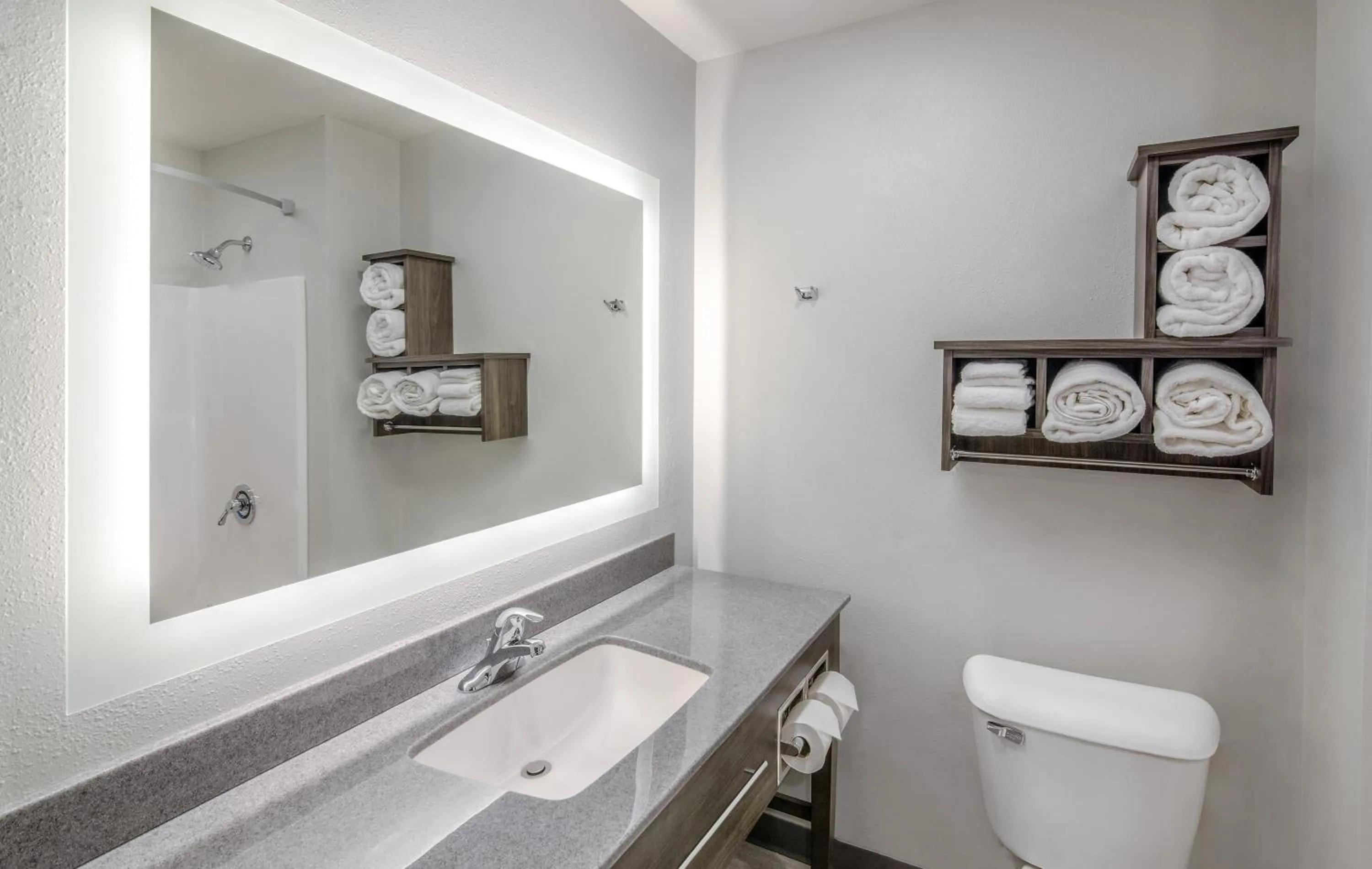 Shower in My Place Hotel-Medford, OR