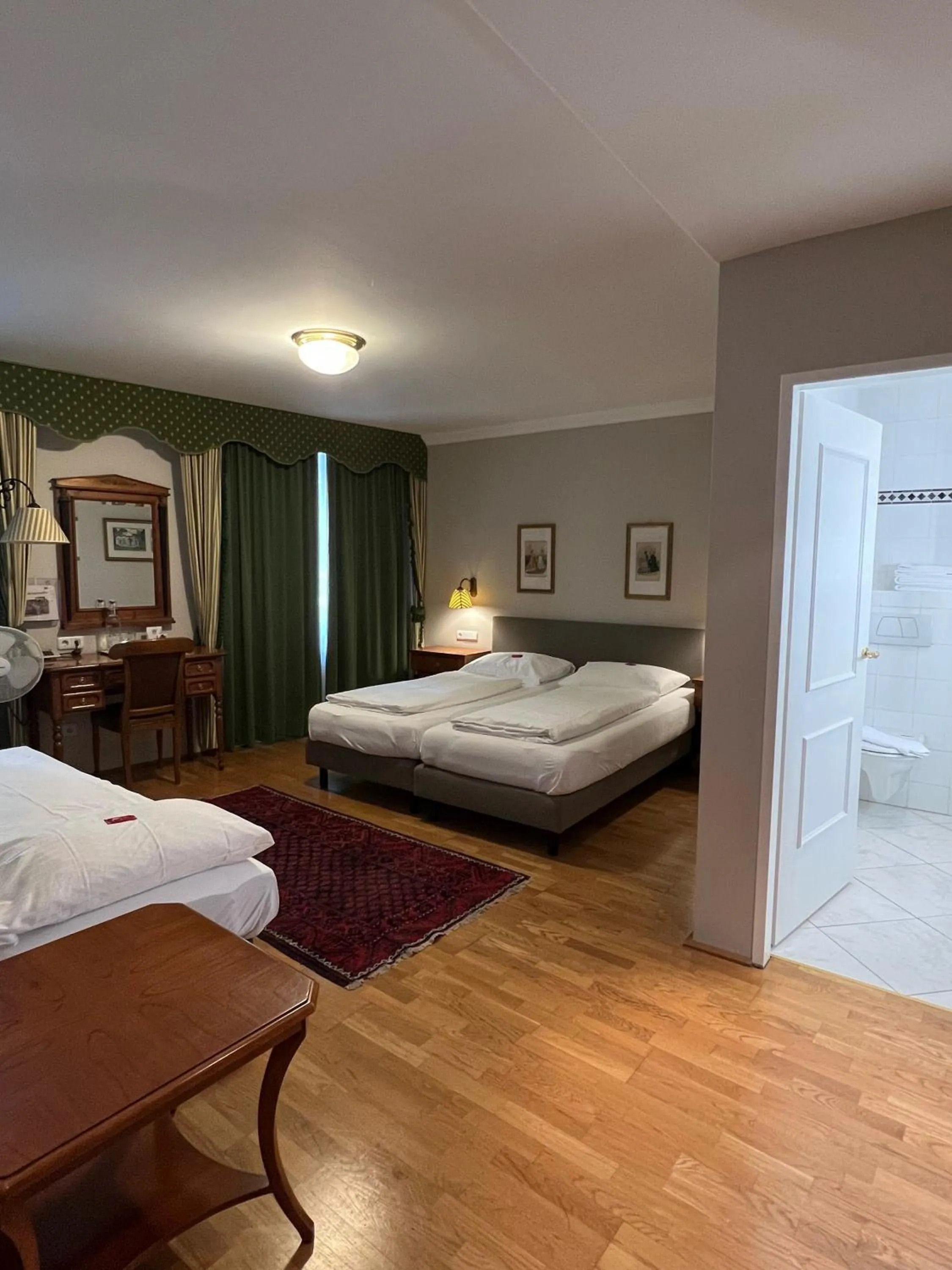 Photo of the whole room, Bed in Hotel Gösser Bräu