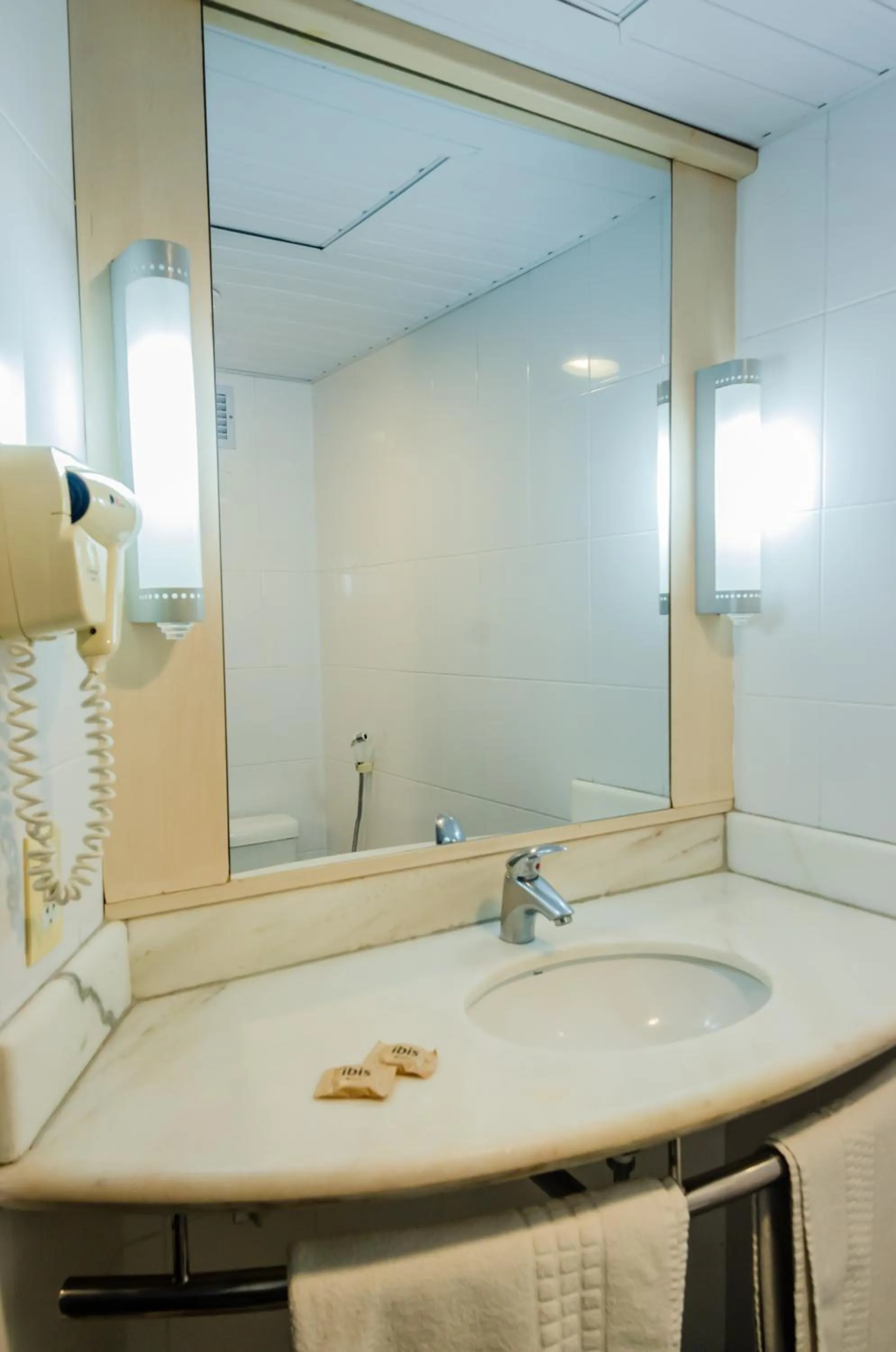 Bathroom in Ibis Joao Pessoa Praia