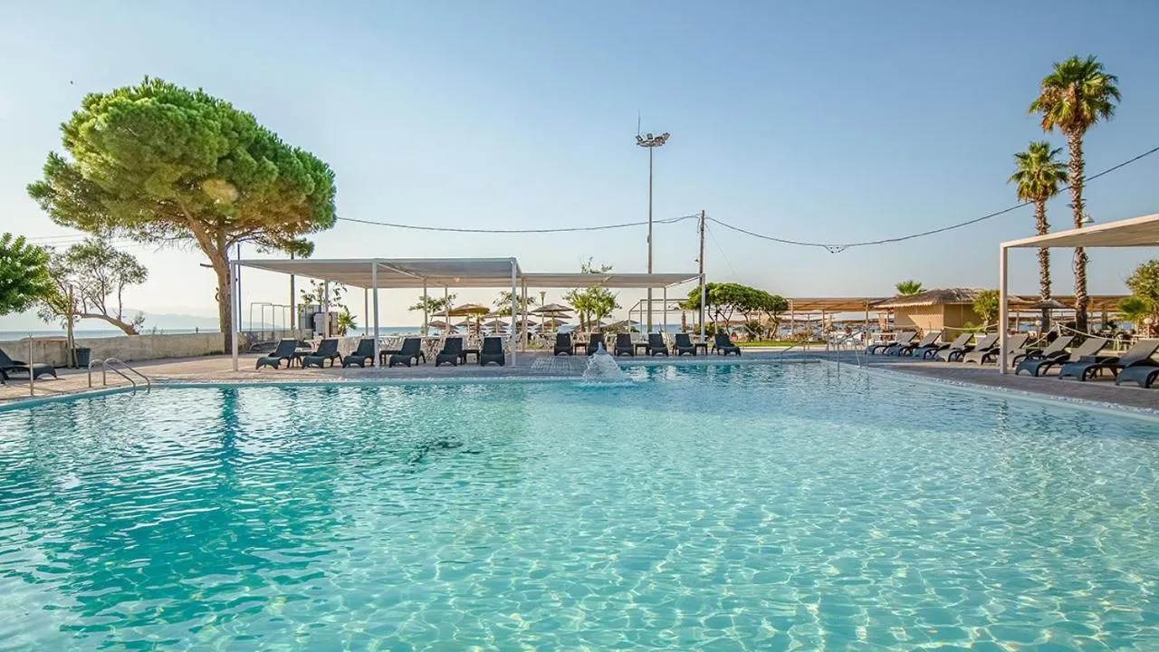 Swimming pool in Buka Sandy Beach