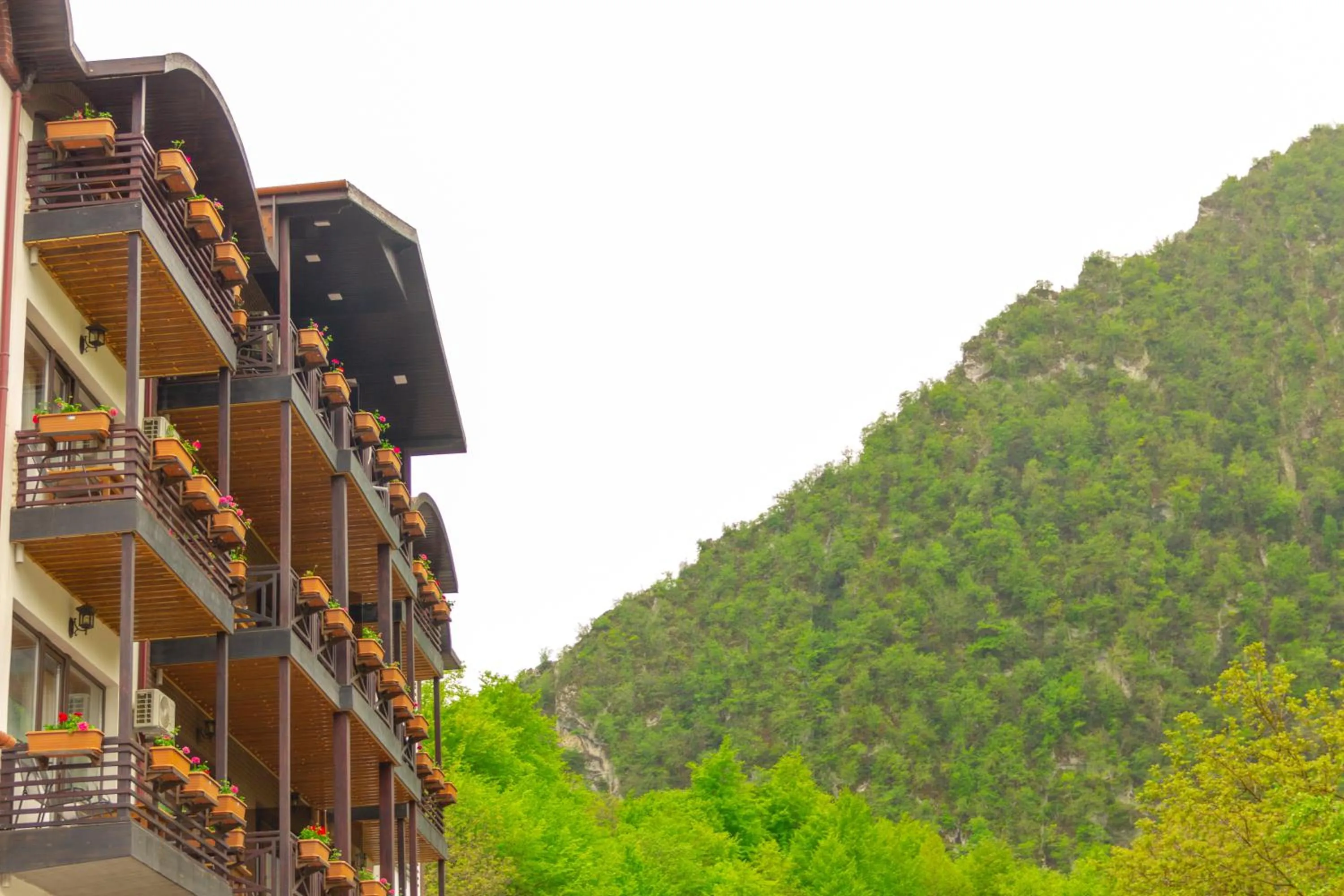 Property building in Quba Vadi Chalet Hotel