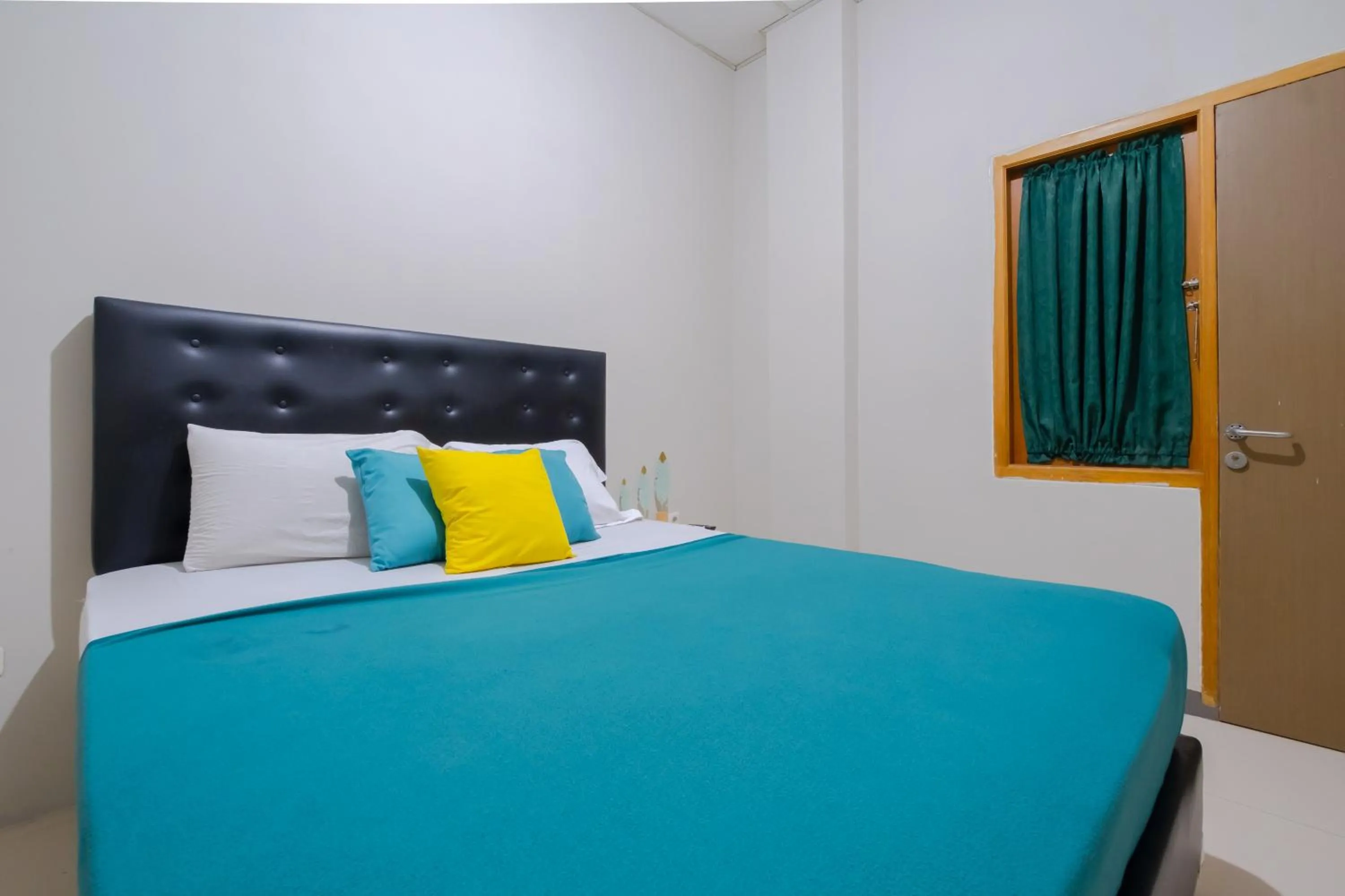 Bed in Athena Syariah Residence