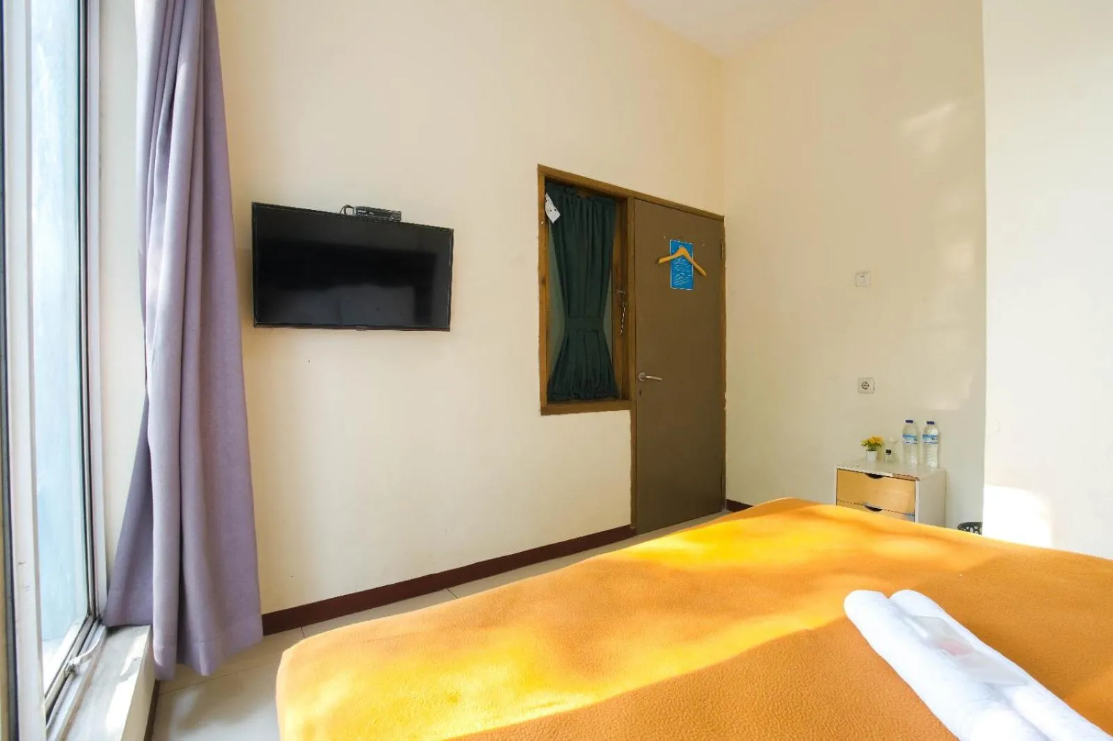 Bed in Athena Syariah Residence