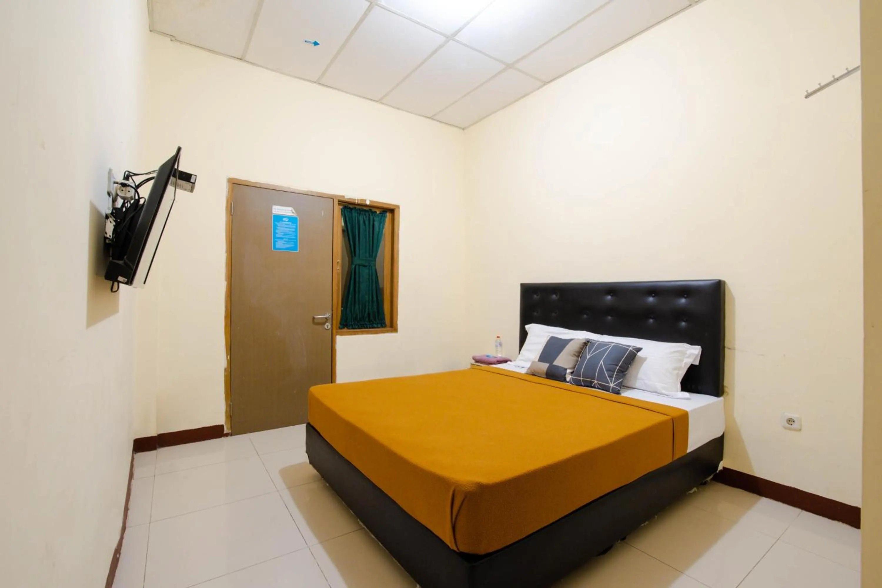 Bed in Athena Syariah Residence