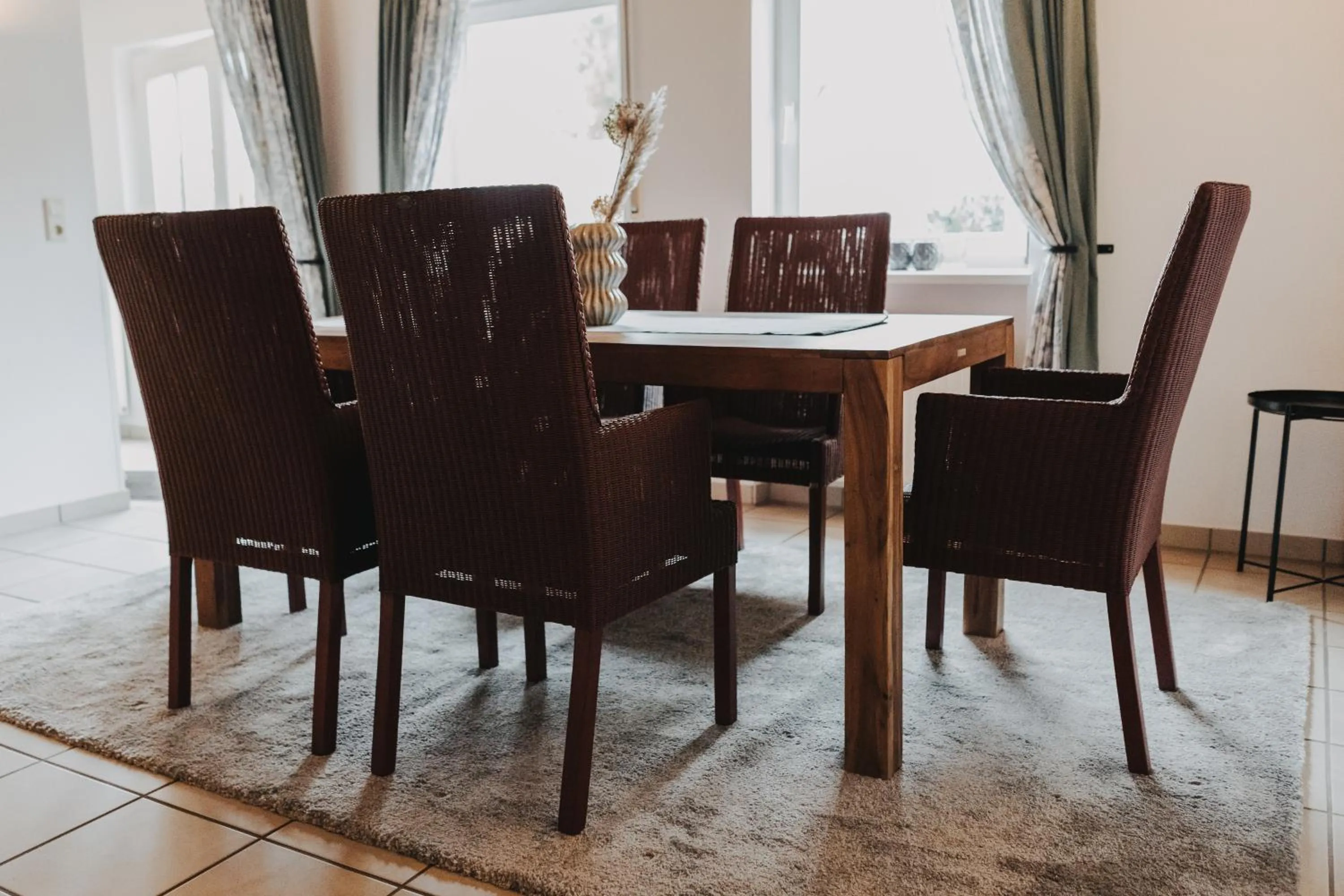 Seating area in Buchnas Landhotel Saarschleife