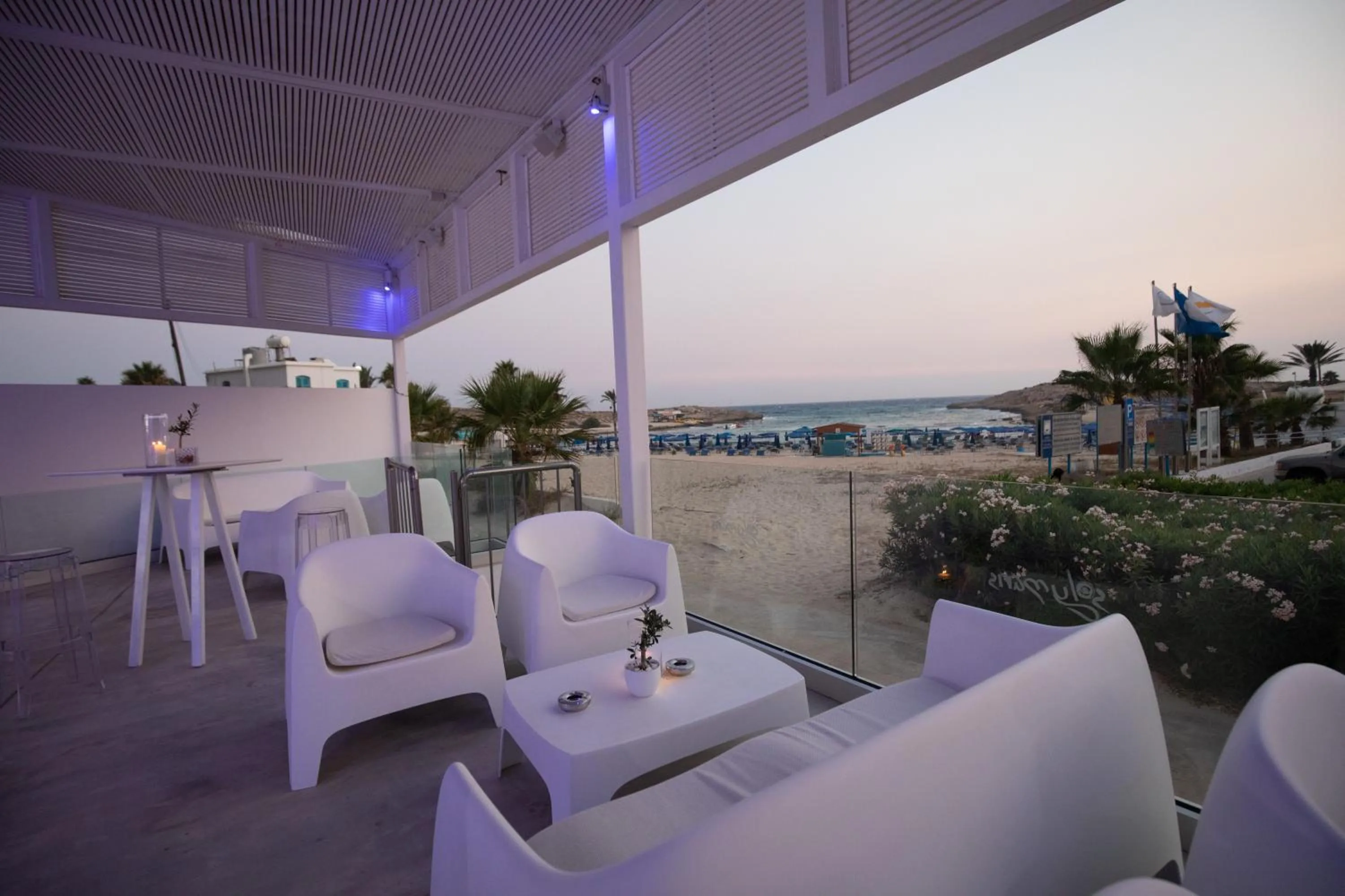 Restaurant/places to eat in Tasia Maris Beach Hotel - Adults Only