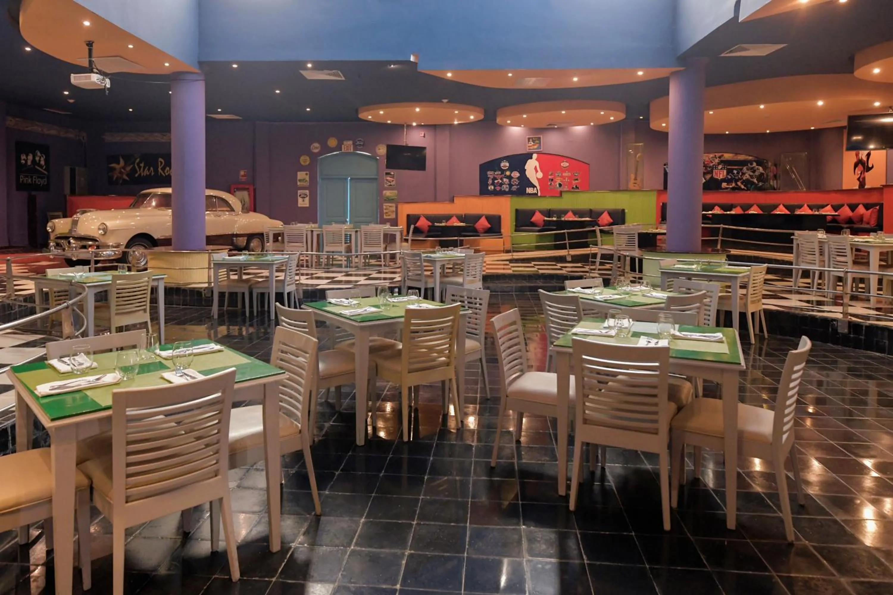 Restaurant/places to eat in Iberostar Waves Dominicana - All Inclusive