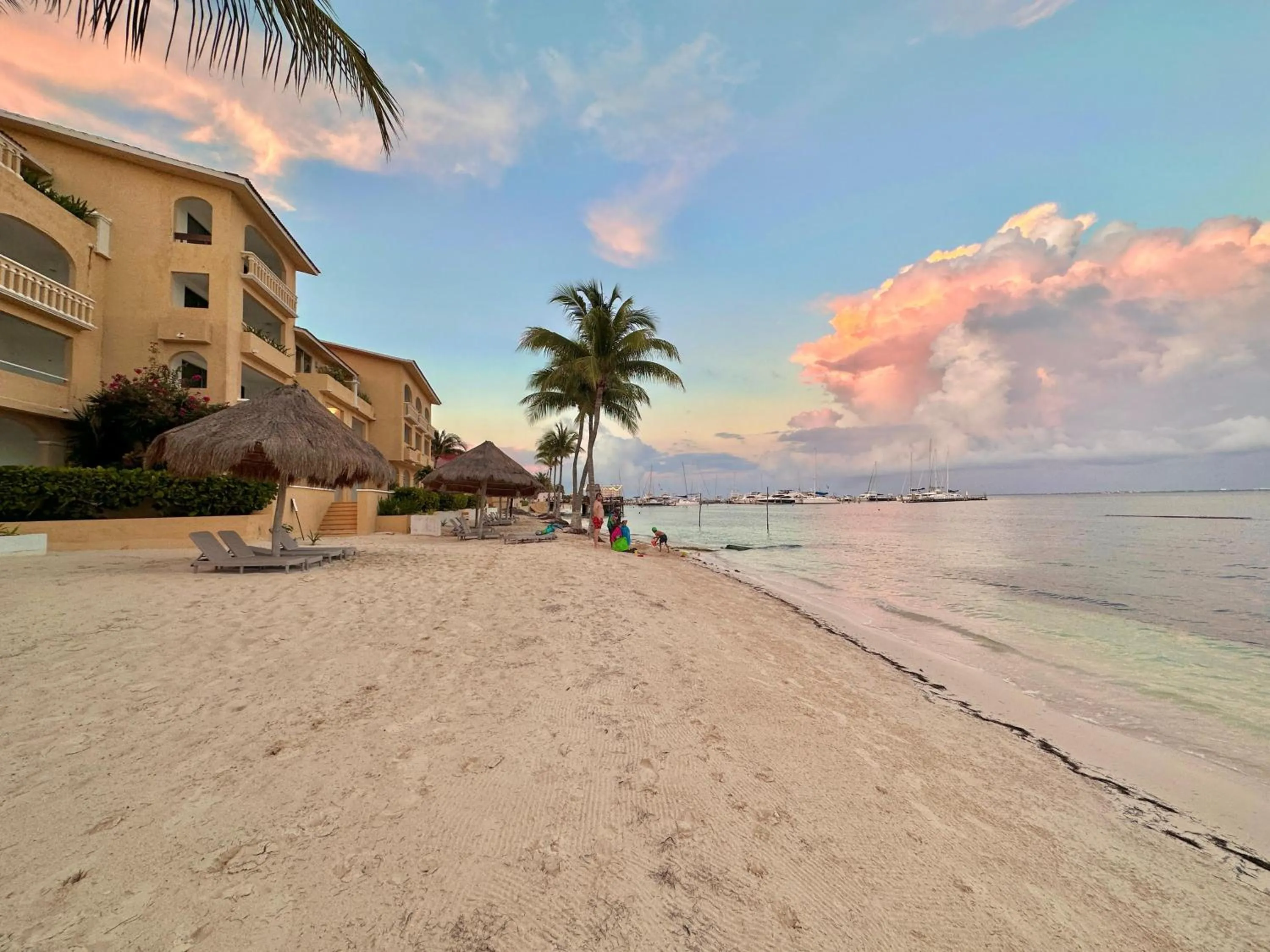 Day in All Ritmo by Andiani Travel