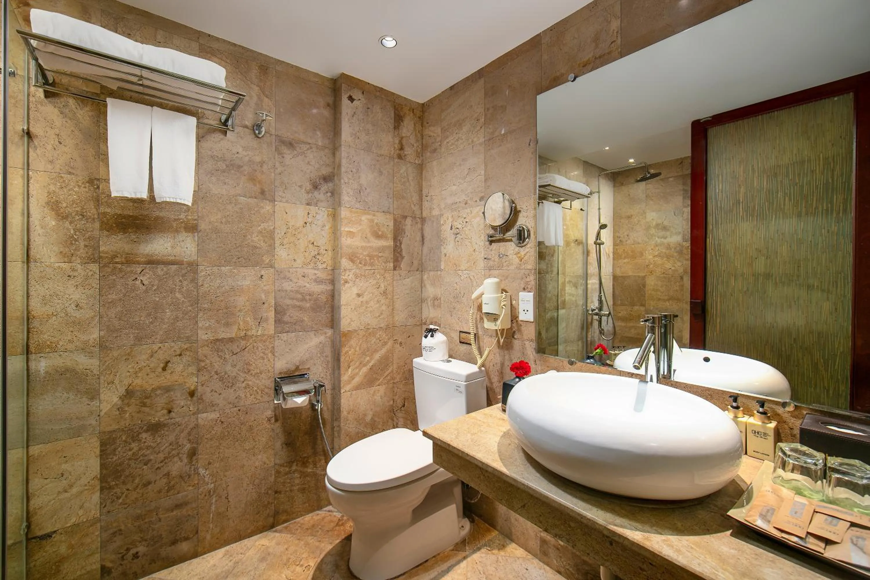 Shower in Oriental Suites Hotel & Spa