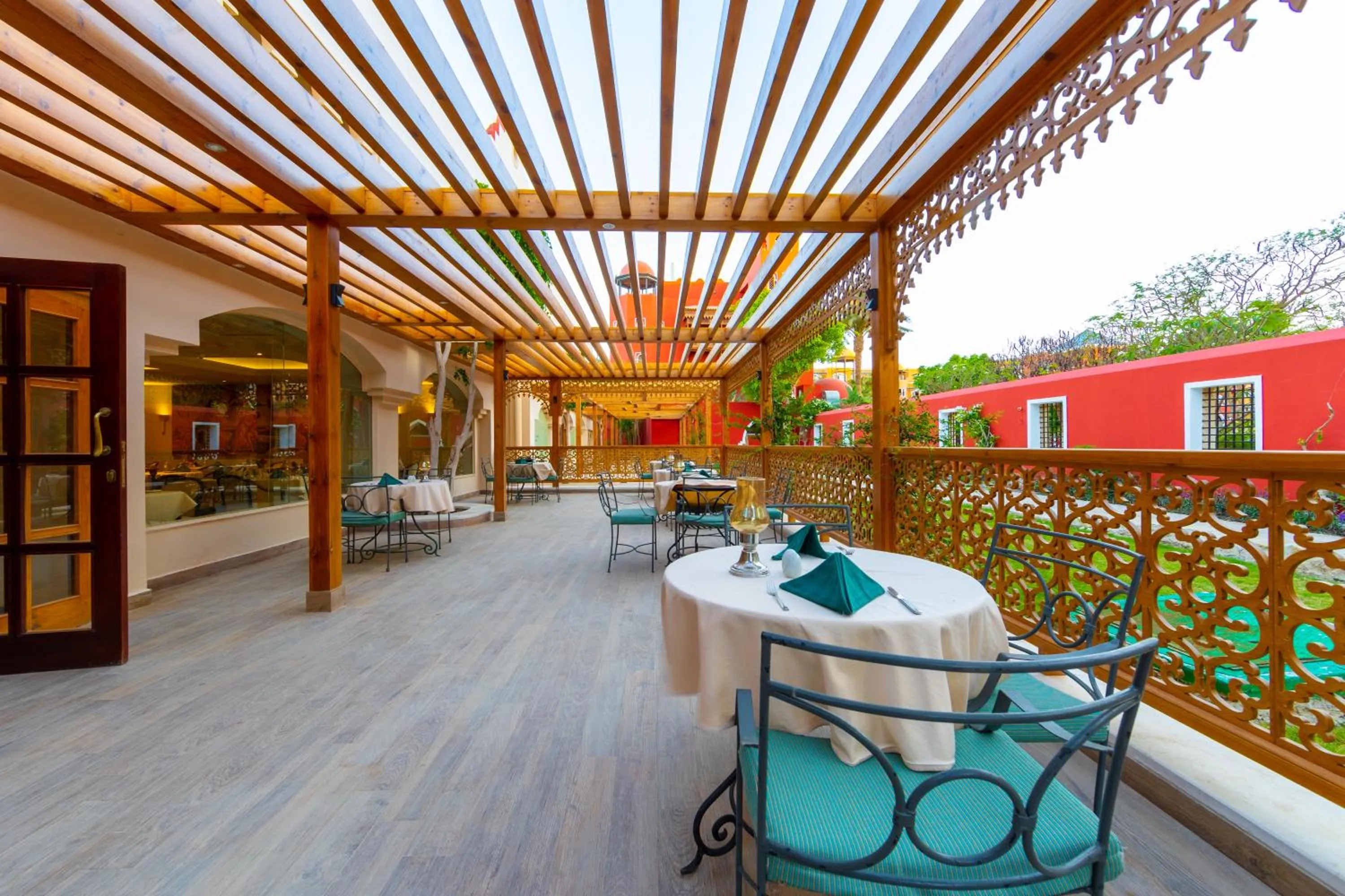 Restaurant/places to eat in The Grand Resort