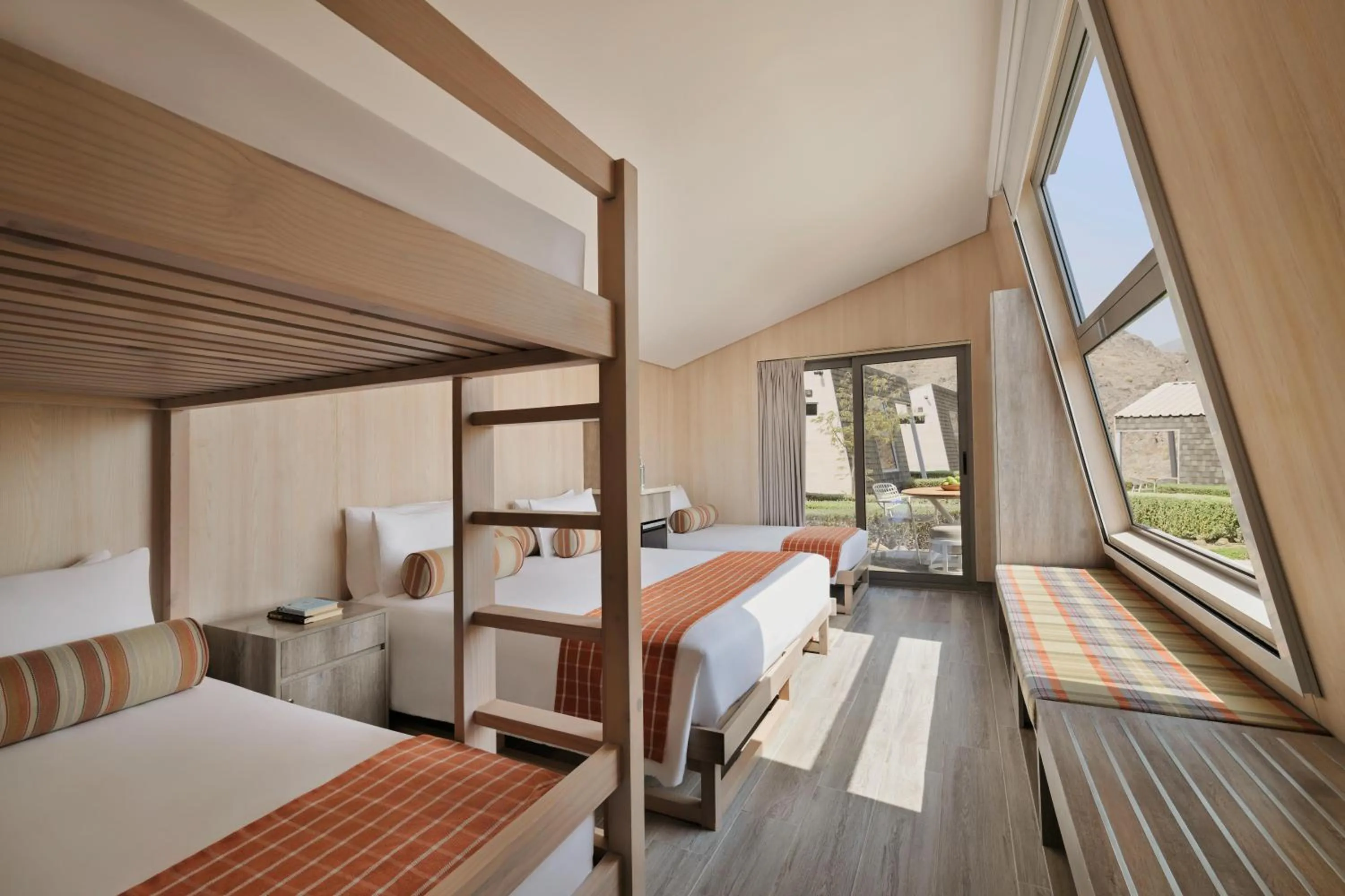 Balcony/Terrace, Bed in JA Hatta Fort Hotel