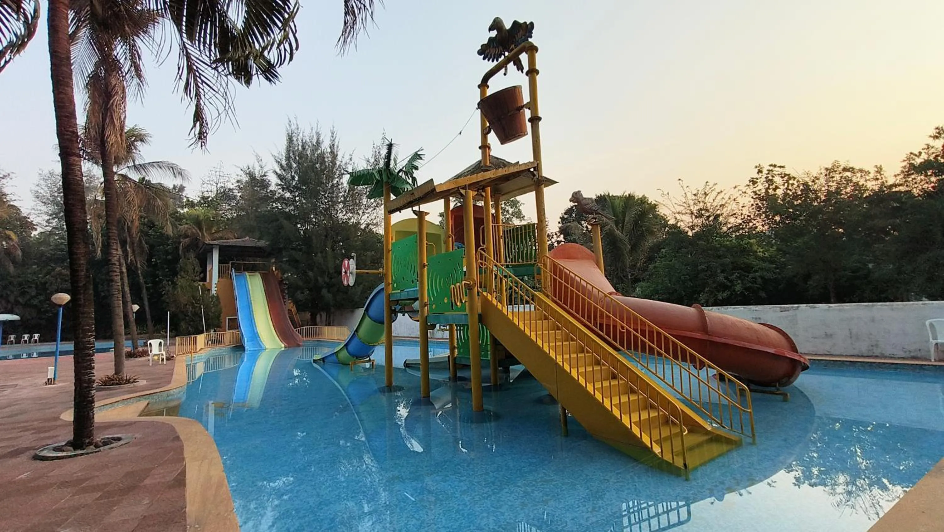 Aqua park in Pinewood Resort