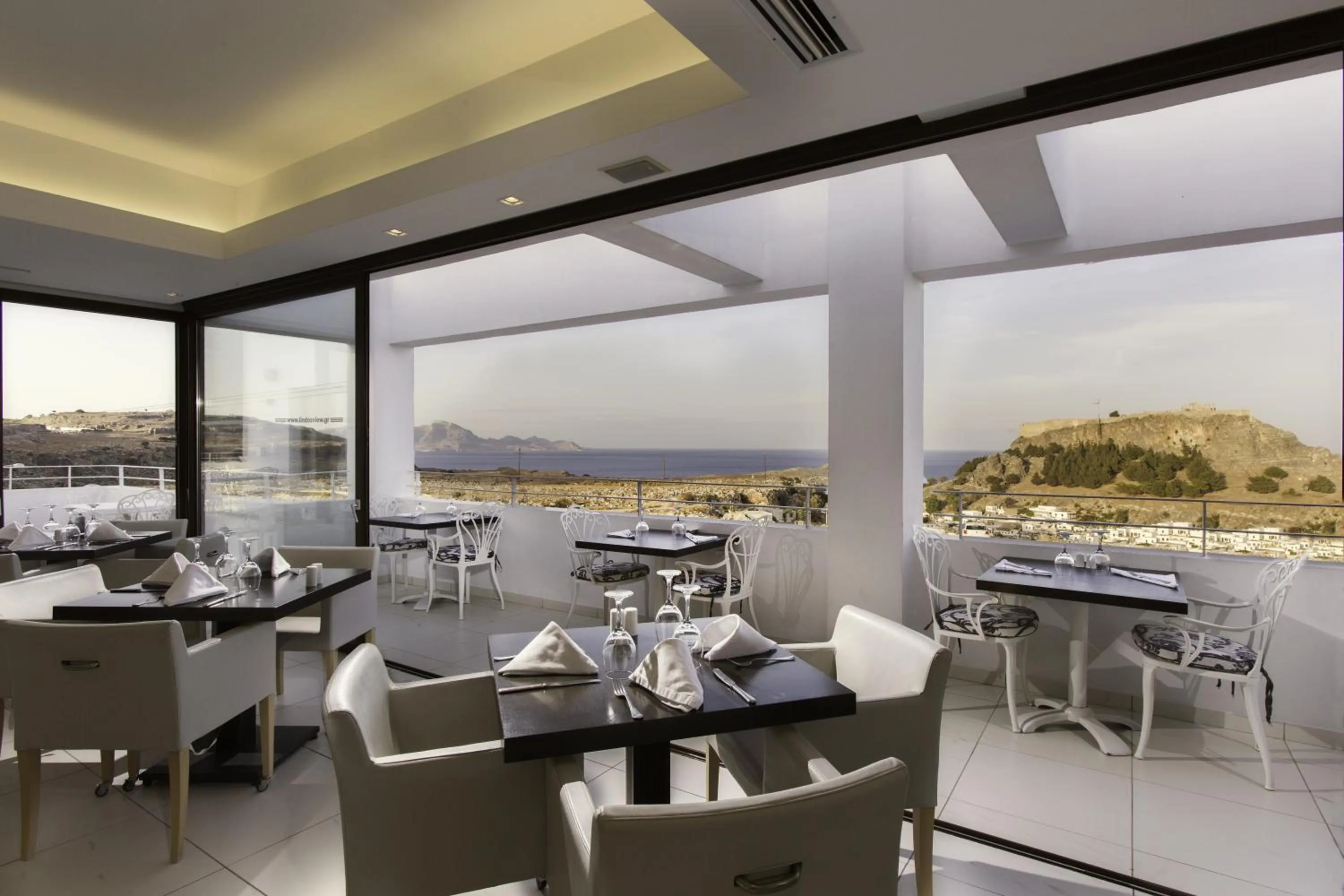 Restaurant/places to eat in Lindos View Hotel