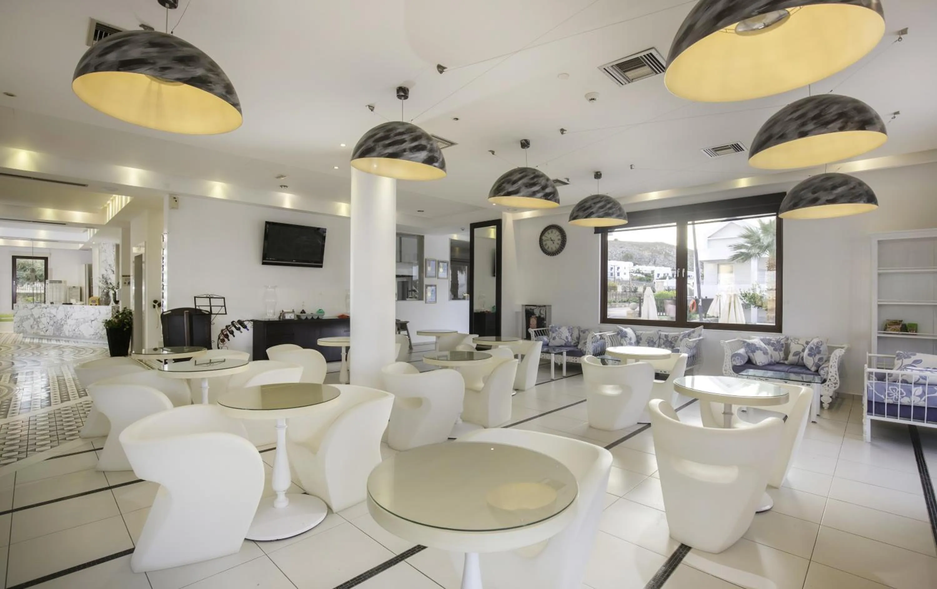 Restaurant/places to eat in Lindos View Hotel