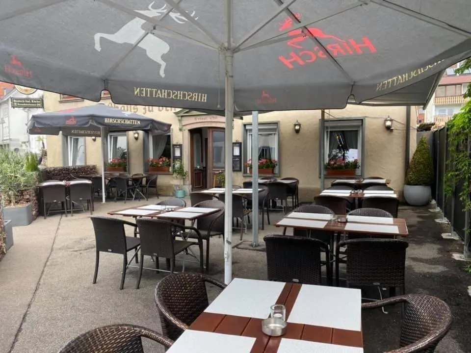 Restaurant/places to eat in Hotel 7 Winden