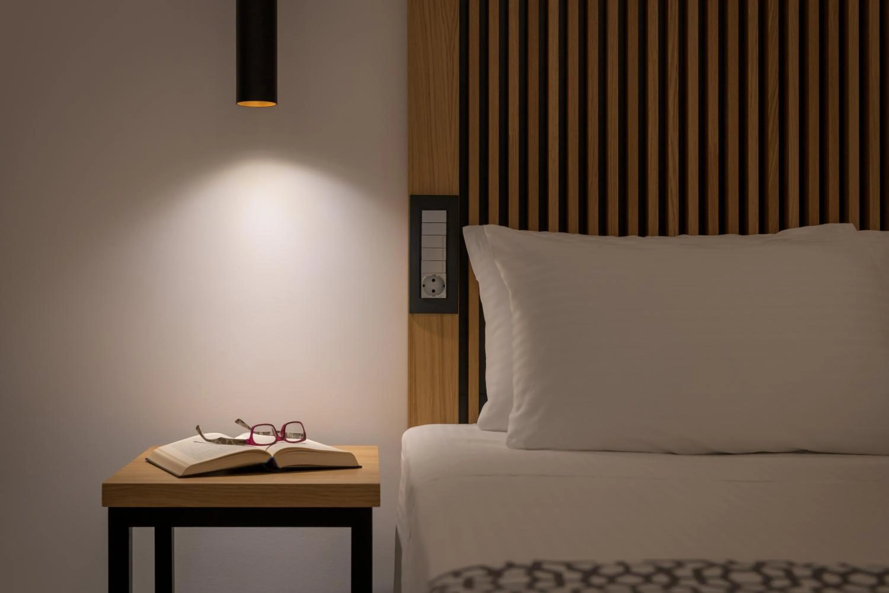 Bed in Oceanis Beach Hotel