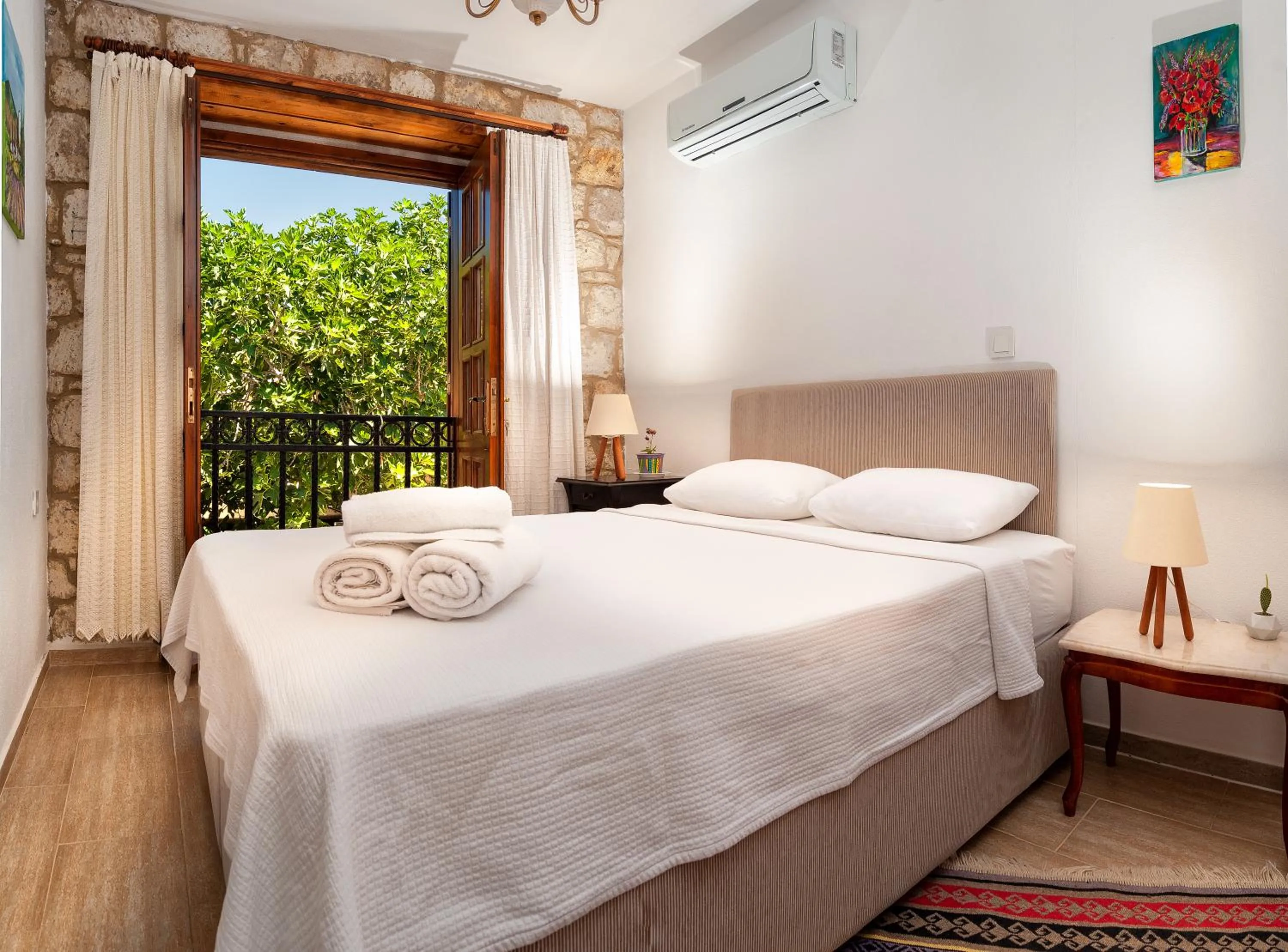 Bed in Flores Hotel Alaçatı