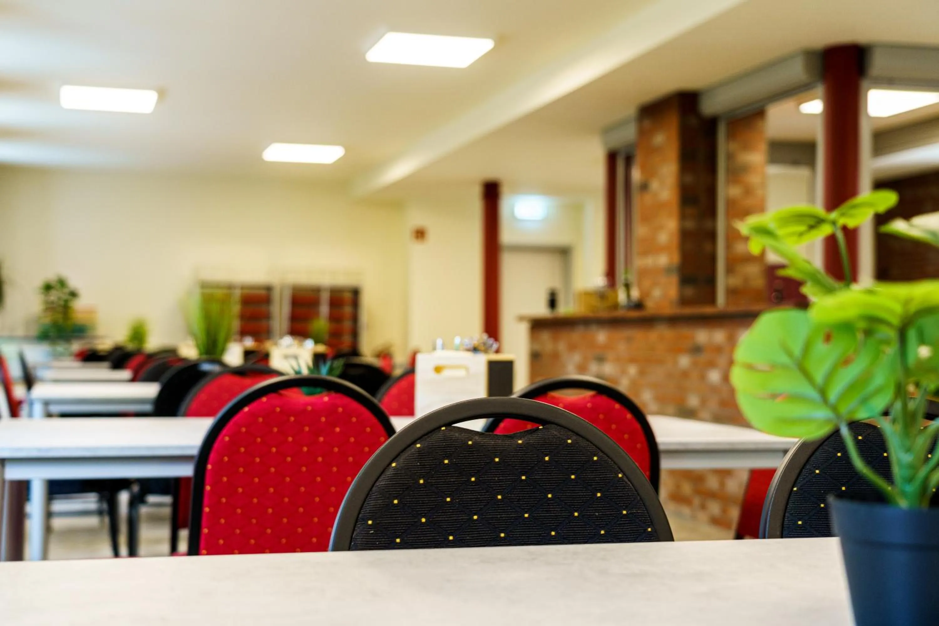 Restaurant/places to eat in Hotel und Hostel Gleisbett