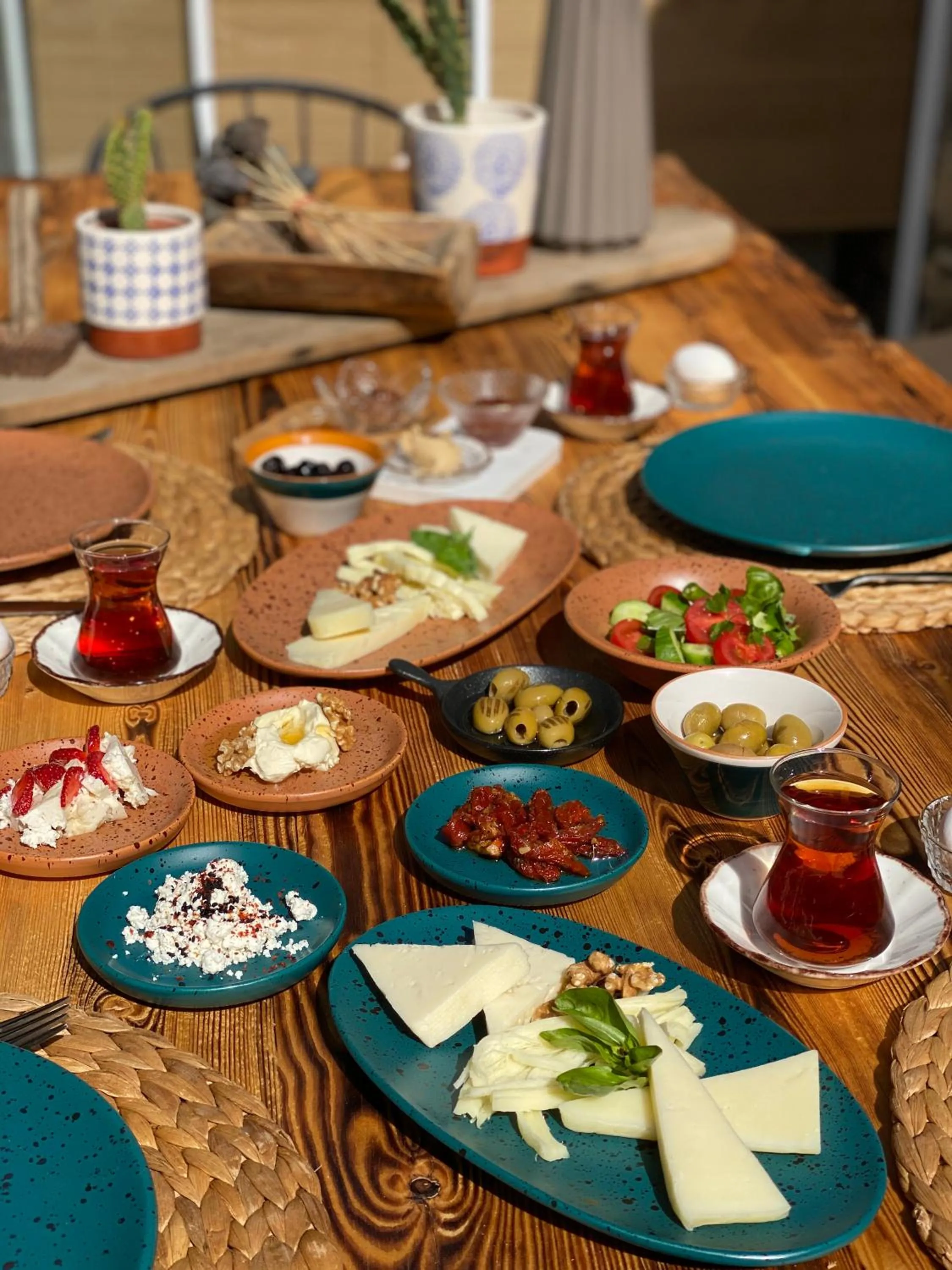 Breakfast in Morisi Avlu