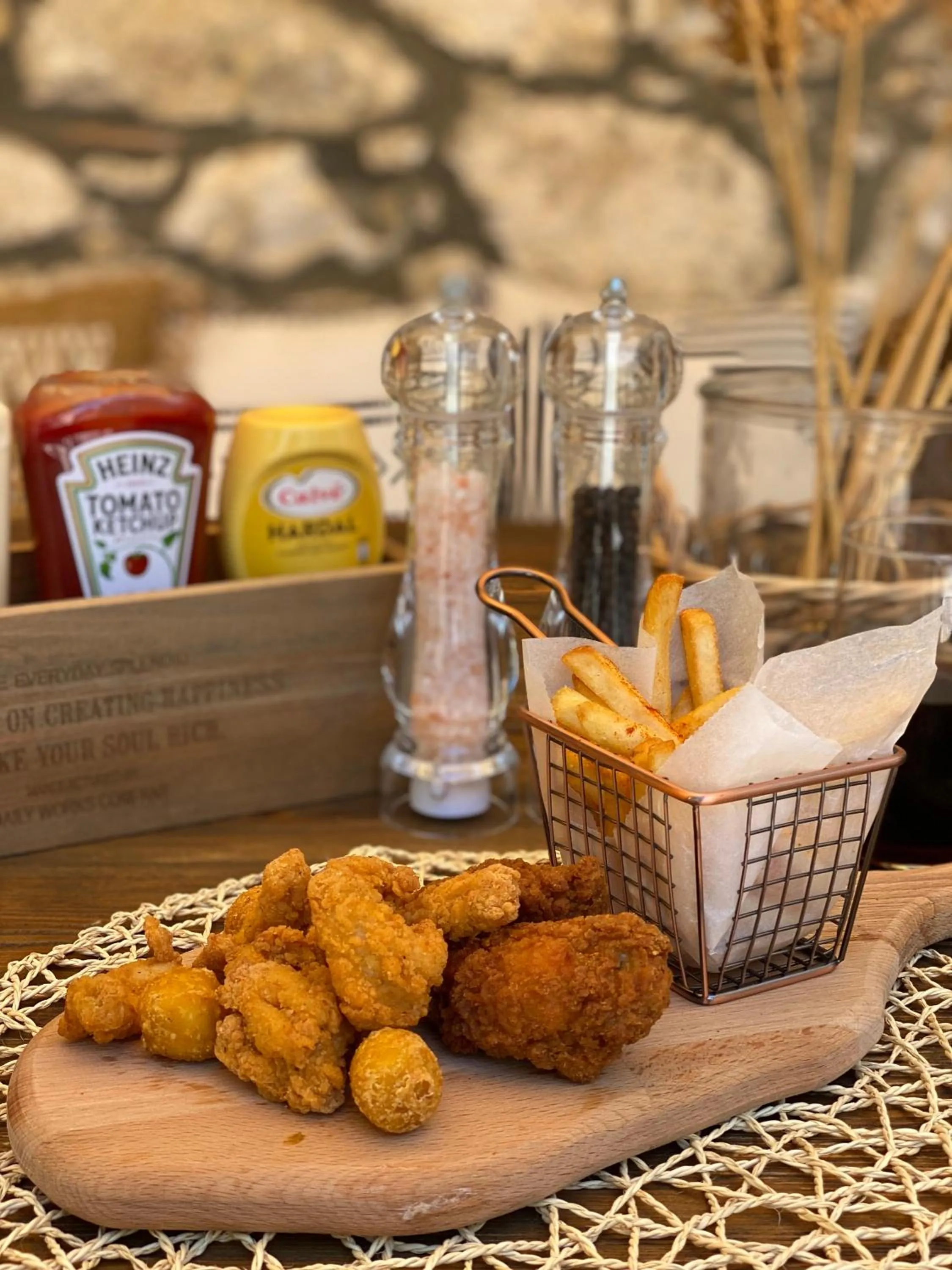 Food and drinks in Morisi Avlu