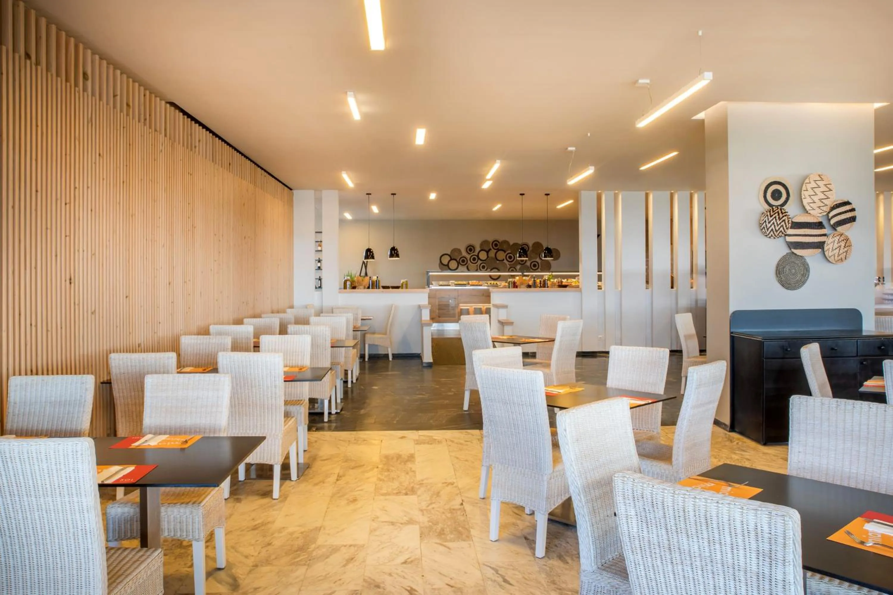 Restaurant/places to eat in SOL Marina Beach Crete