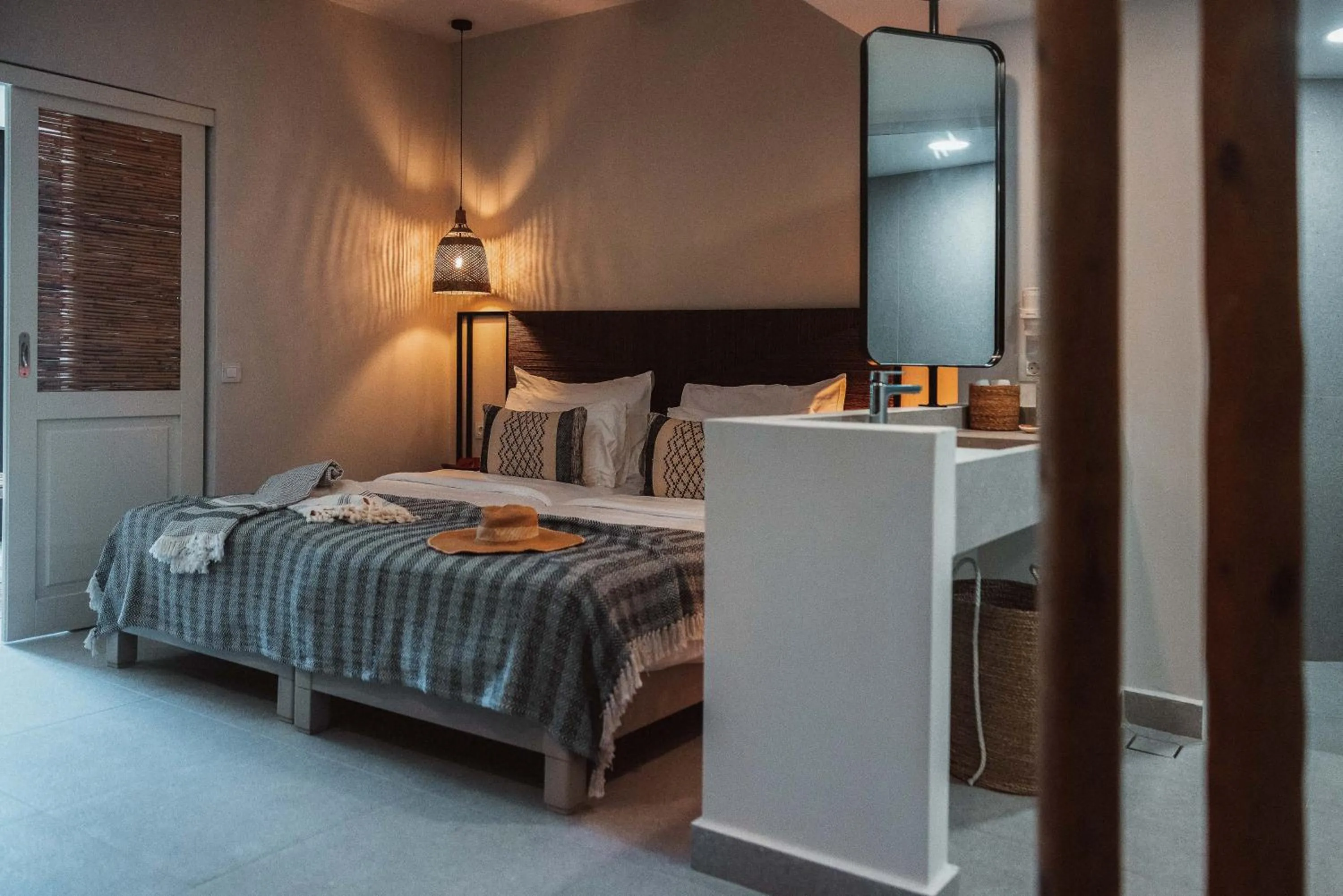 Bedroom, Bed in Eliros Mare Beachfront Poem Hotel