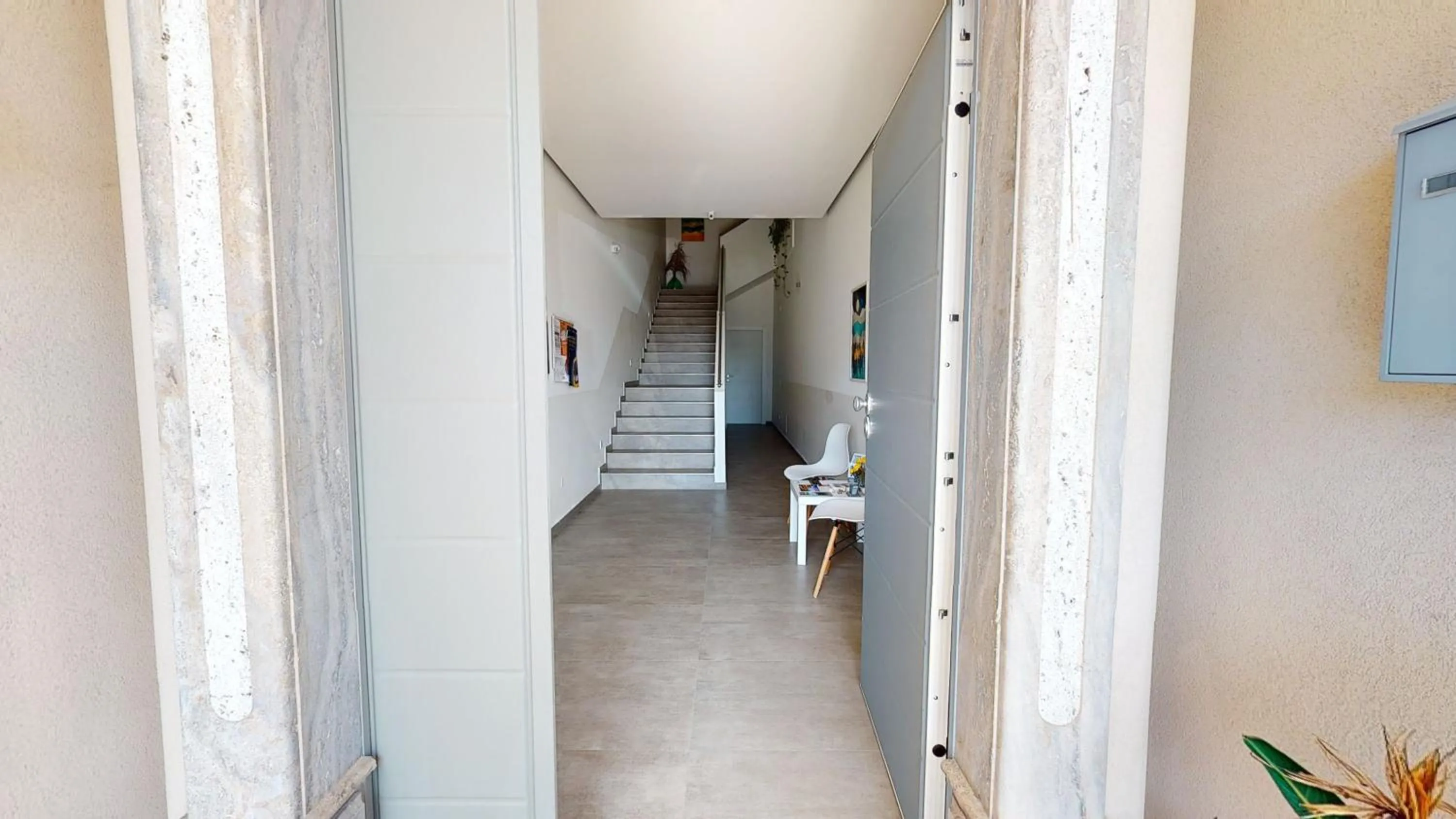 Property building in Accòmodati - Camere e Appartamenti