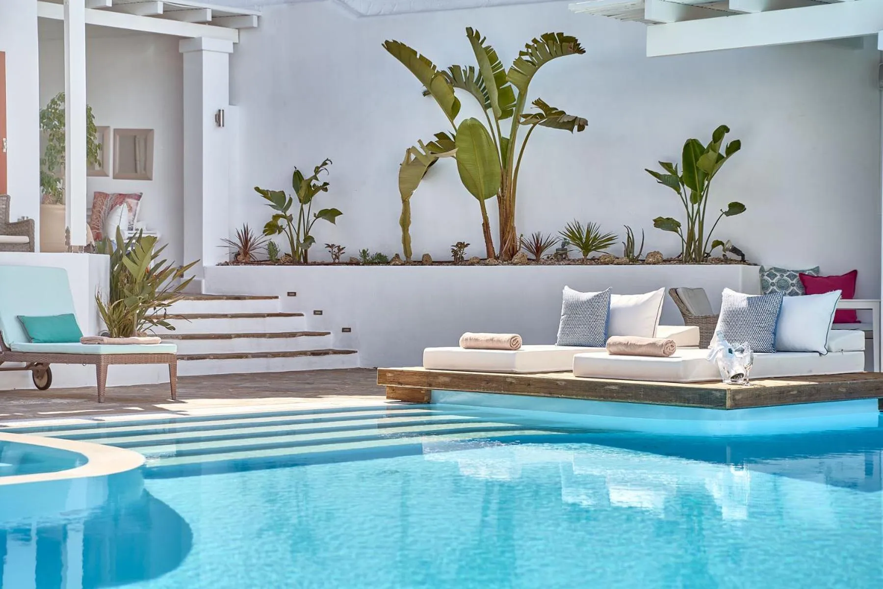 Swimming pool in Stelia Mare Boutique Hotel