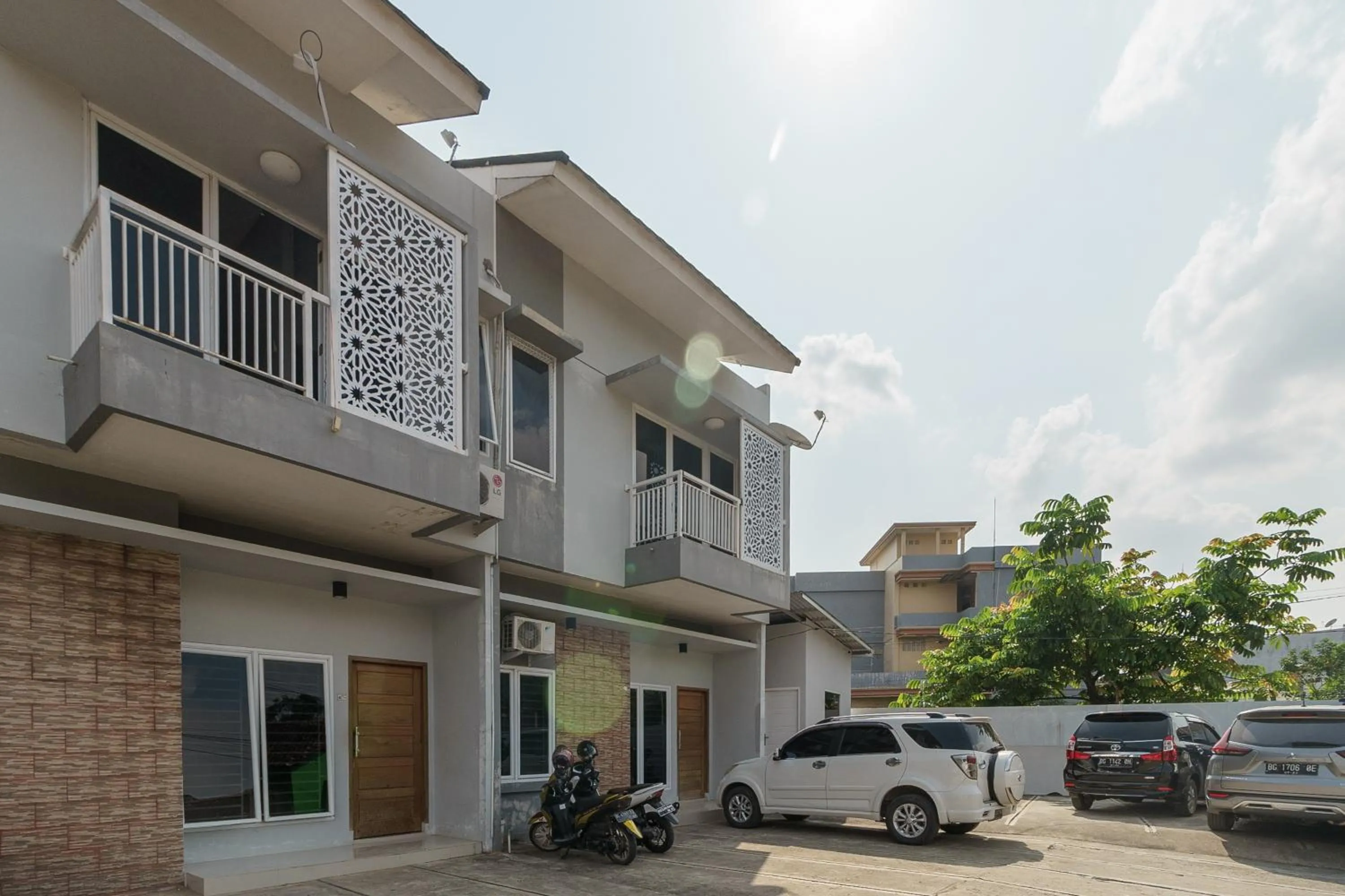 RedDoorz @ Jalan Demang Lebar Raya Palembang