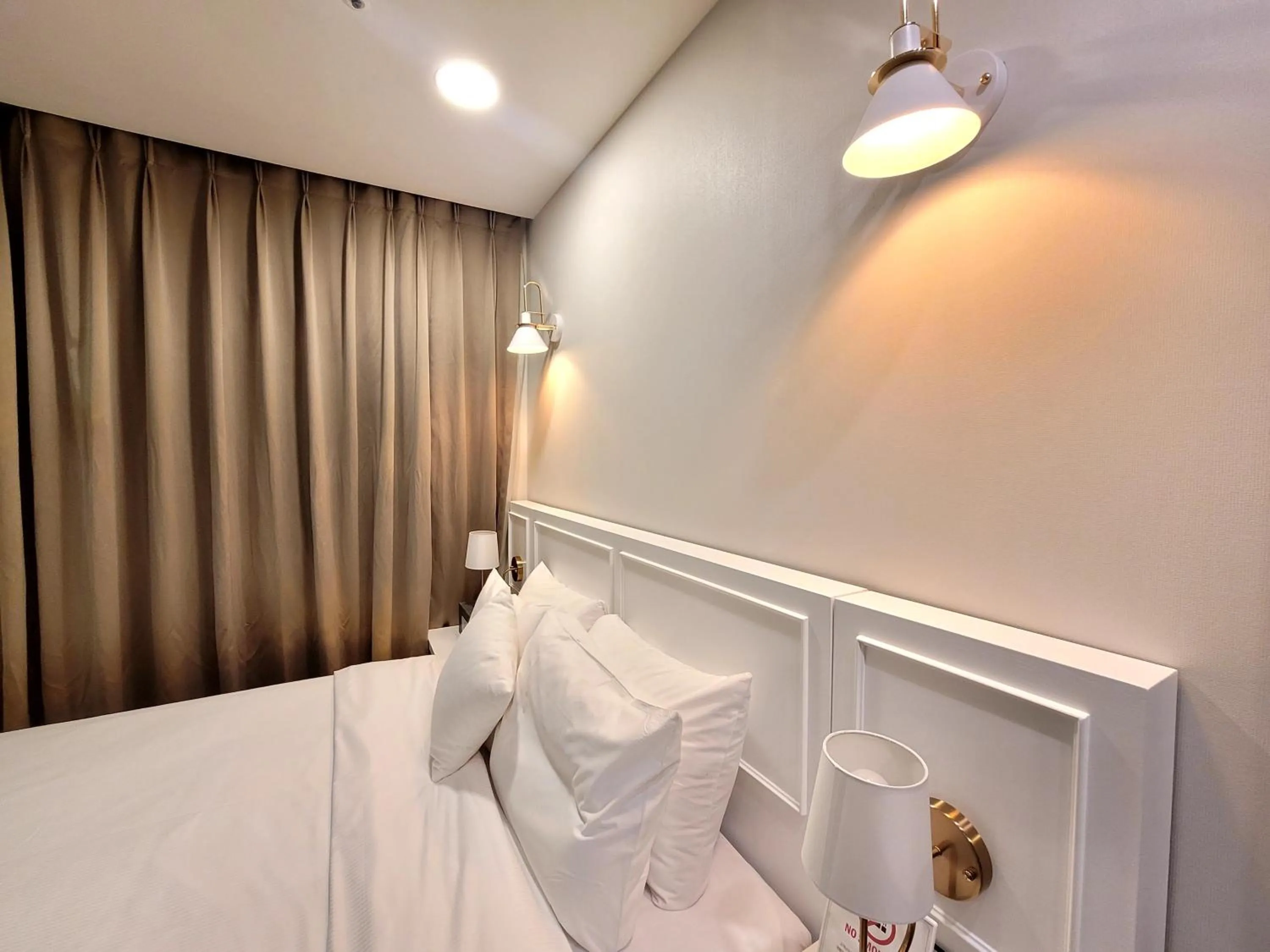 Bedroom, Bed in Embledon Hotel