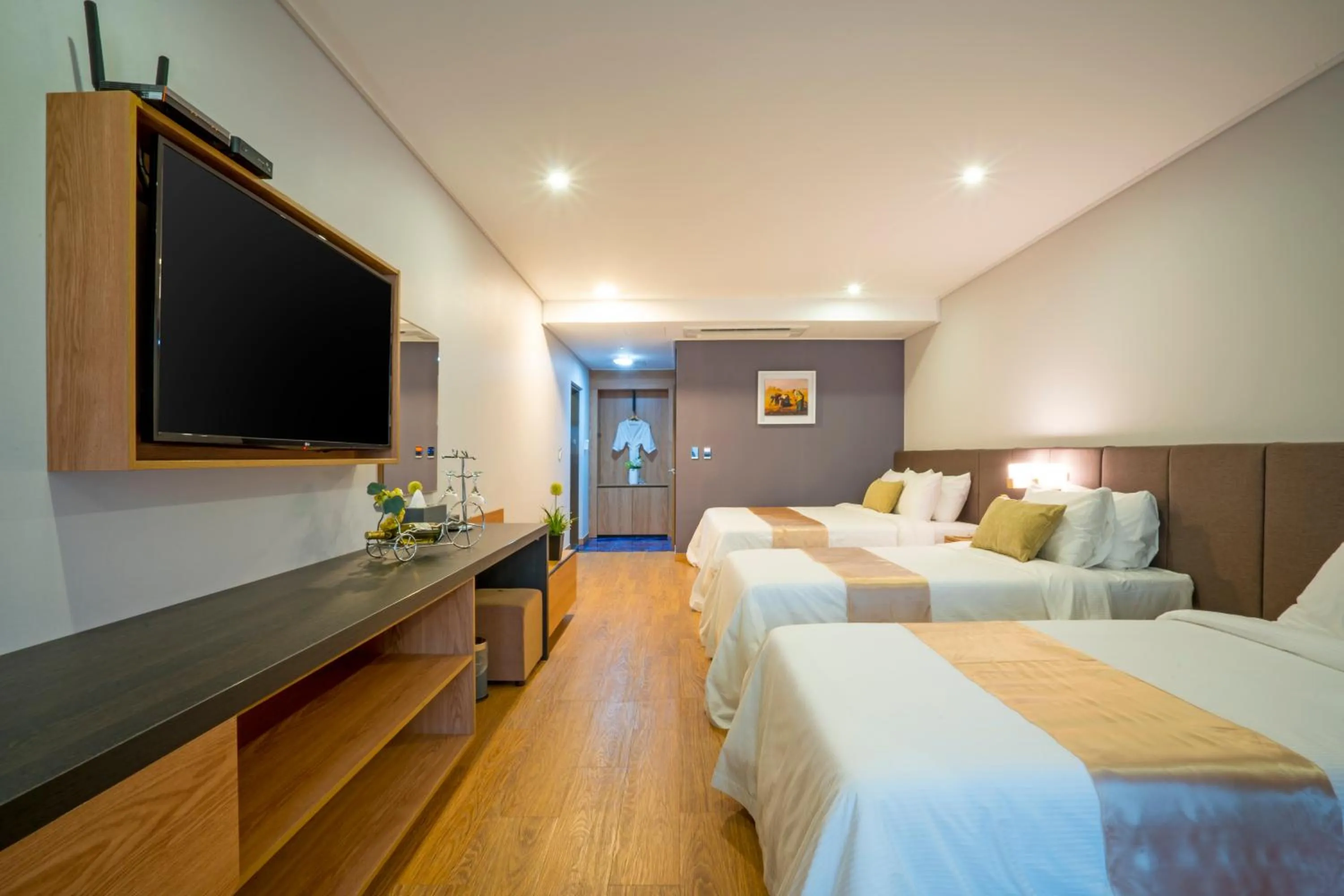 Bed in Embledon Hotel