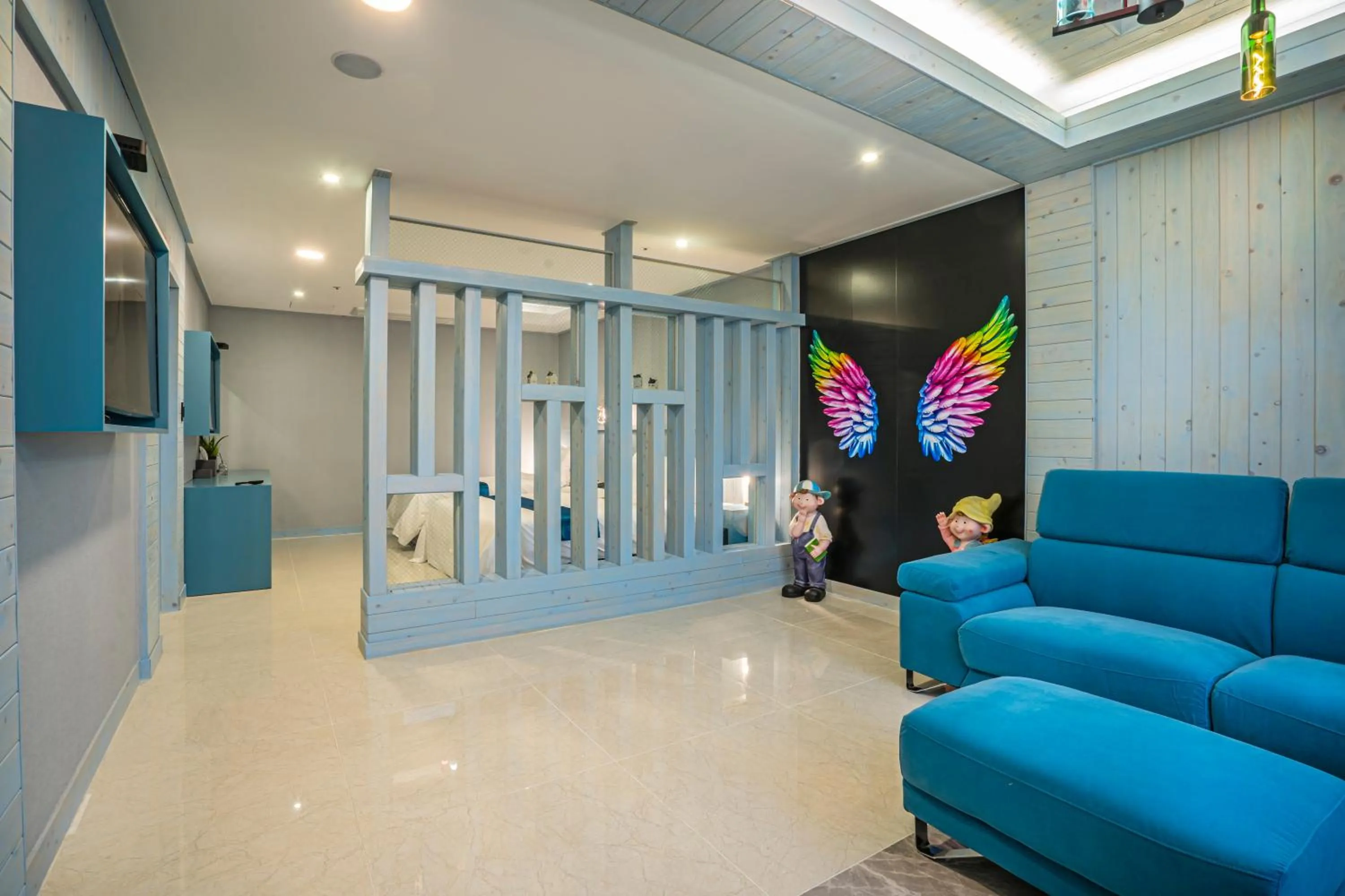 Photo of the whole room in Embledon Hotel