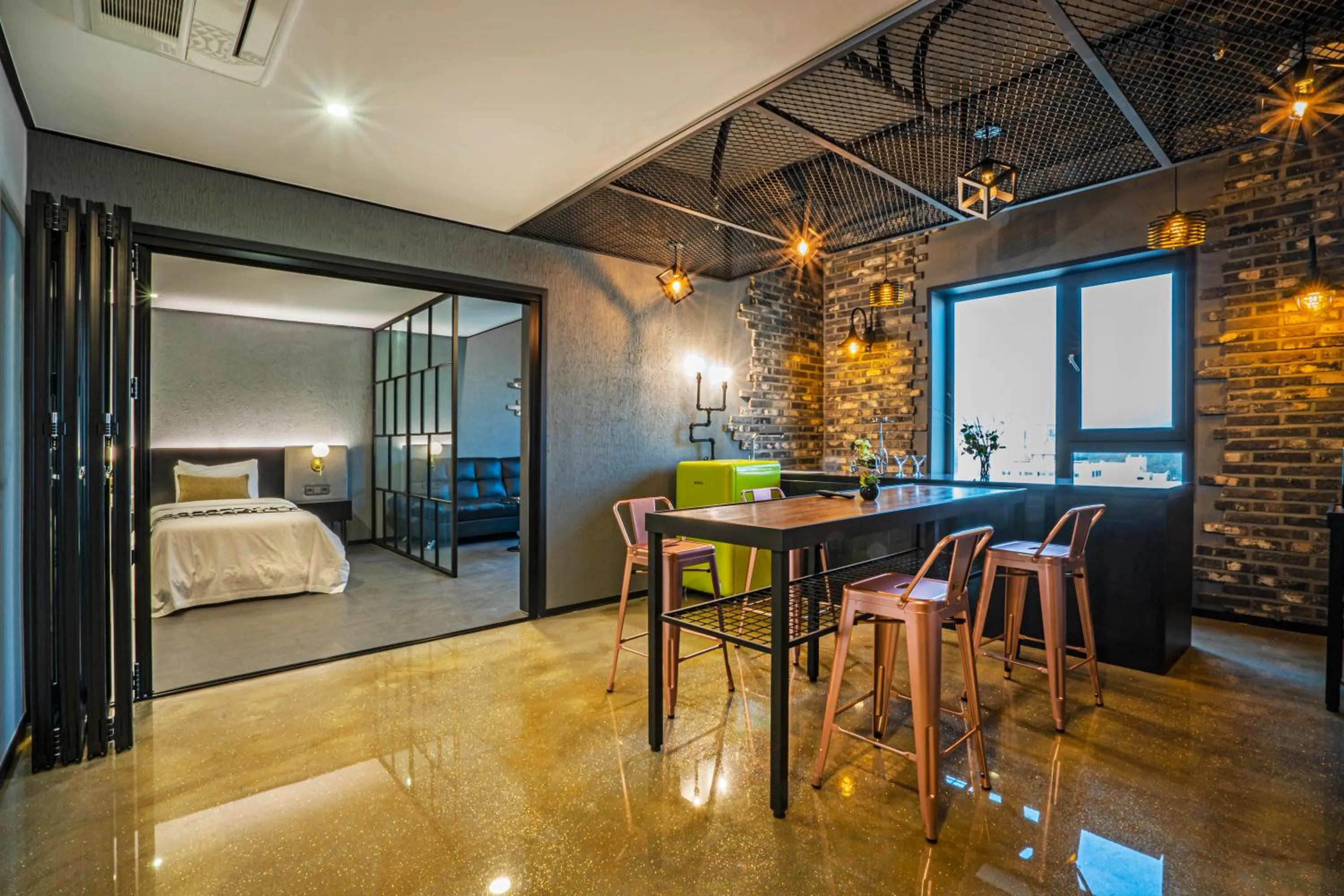 Bed in Embledon Hotel