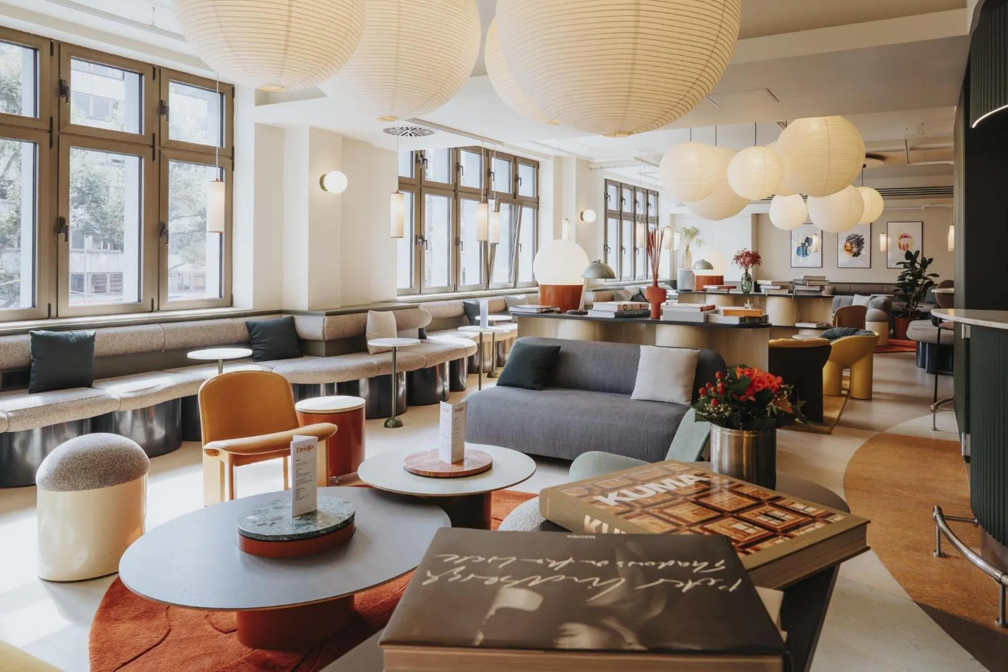 Lobby or reception in Premier Inn Köln City Mediapark