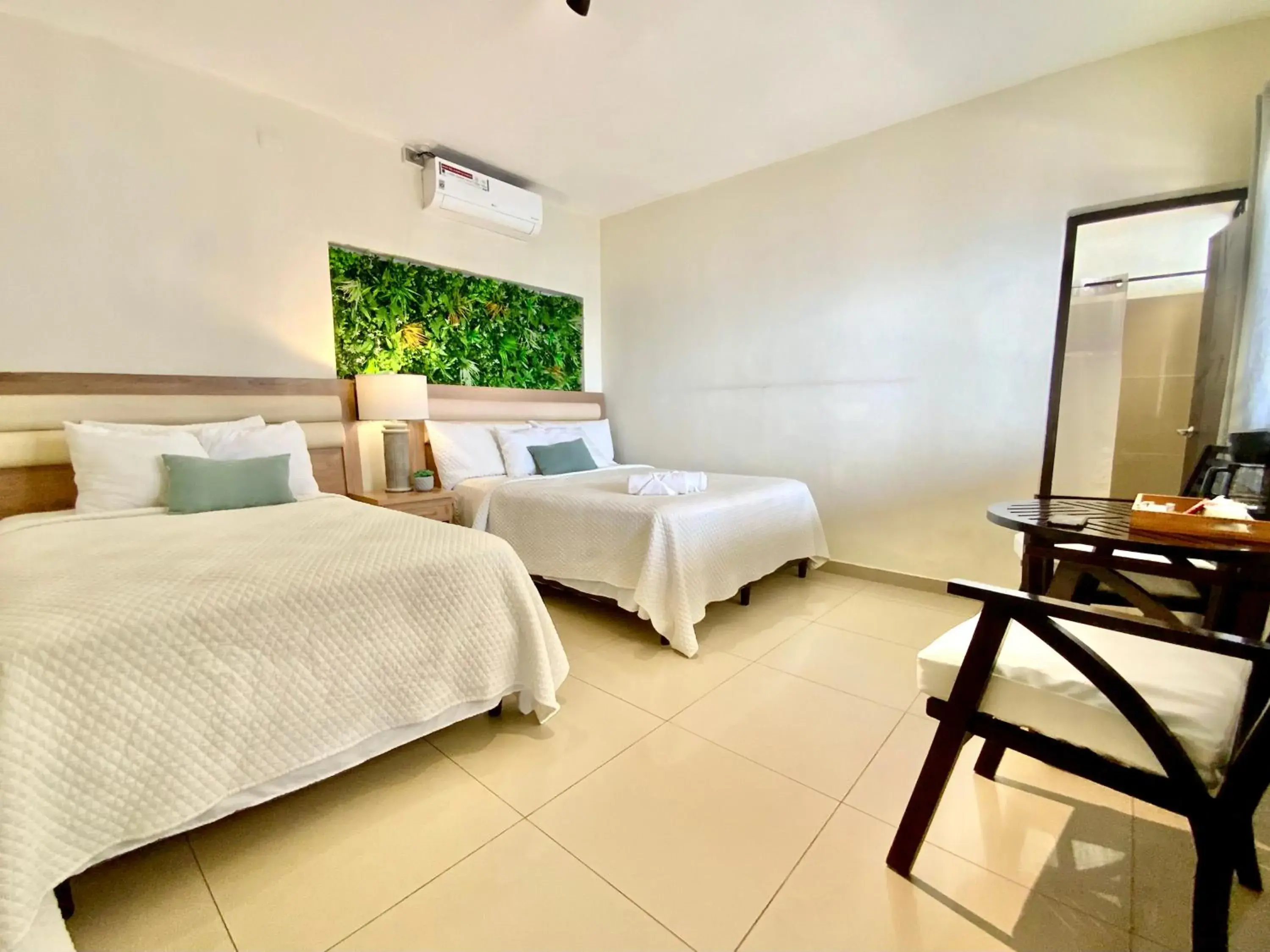 Double Room with Sea View in Paradise Surf Hotel Double Room with Sea View in Paradise Surf Hotel