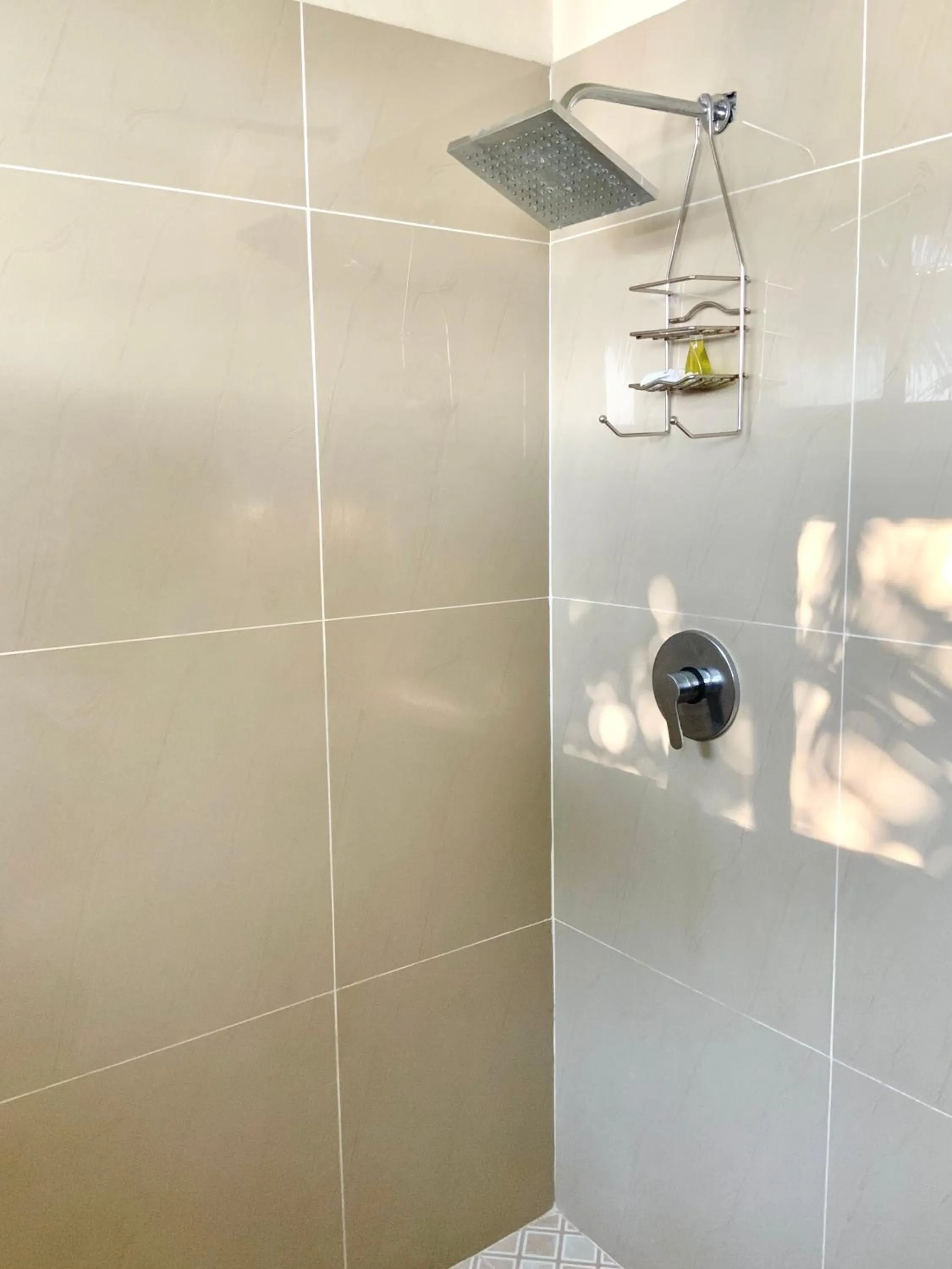 Shower in Paradise Surf Hotel