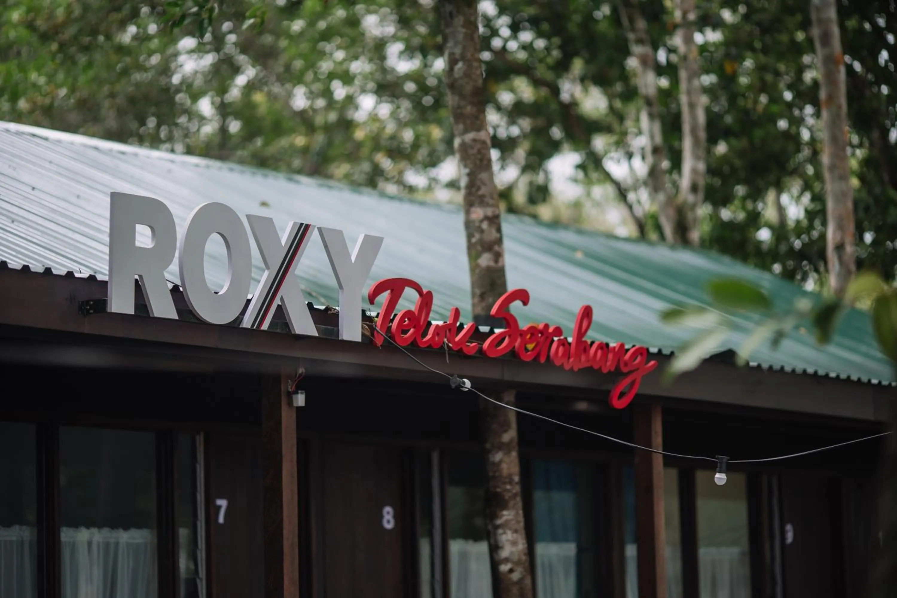 Property building in Roxy Telok Serabang
