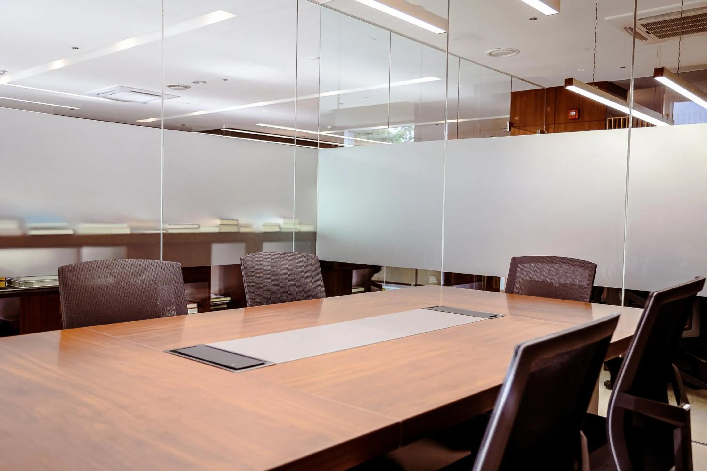 Meeting/conference room in LOTTE Hotel Serviced Apartment