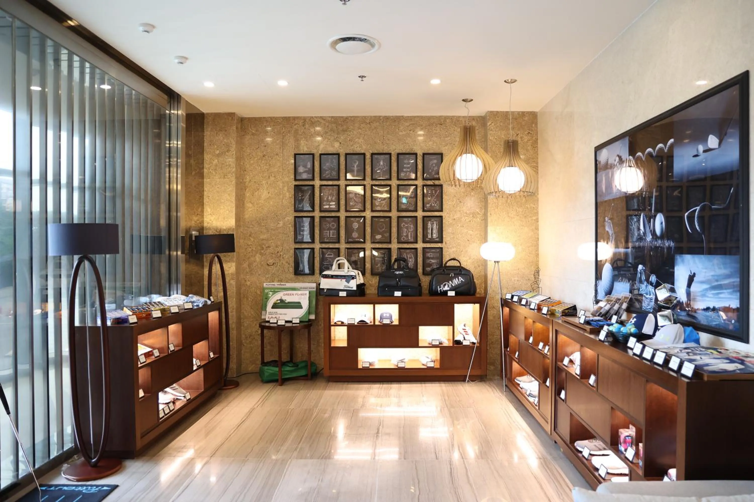 Minigolf in LOTTE Hotel Serviced Apartment