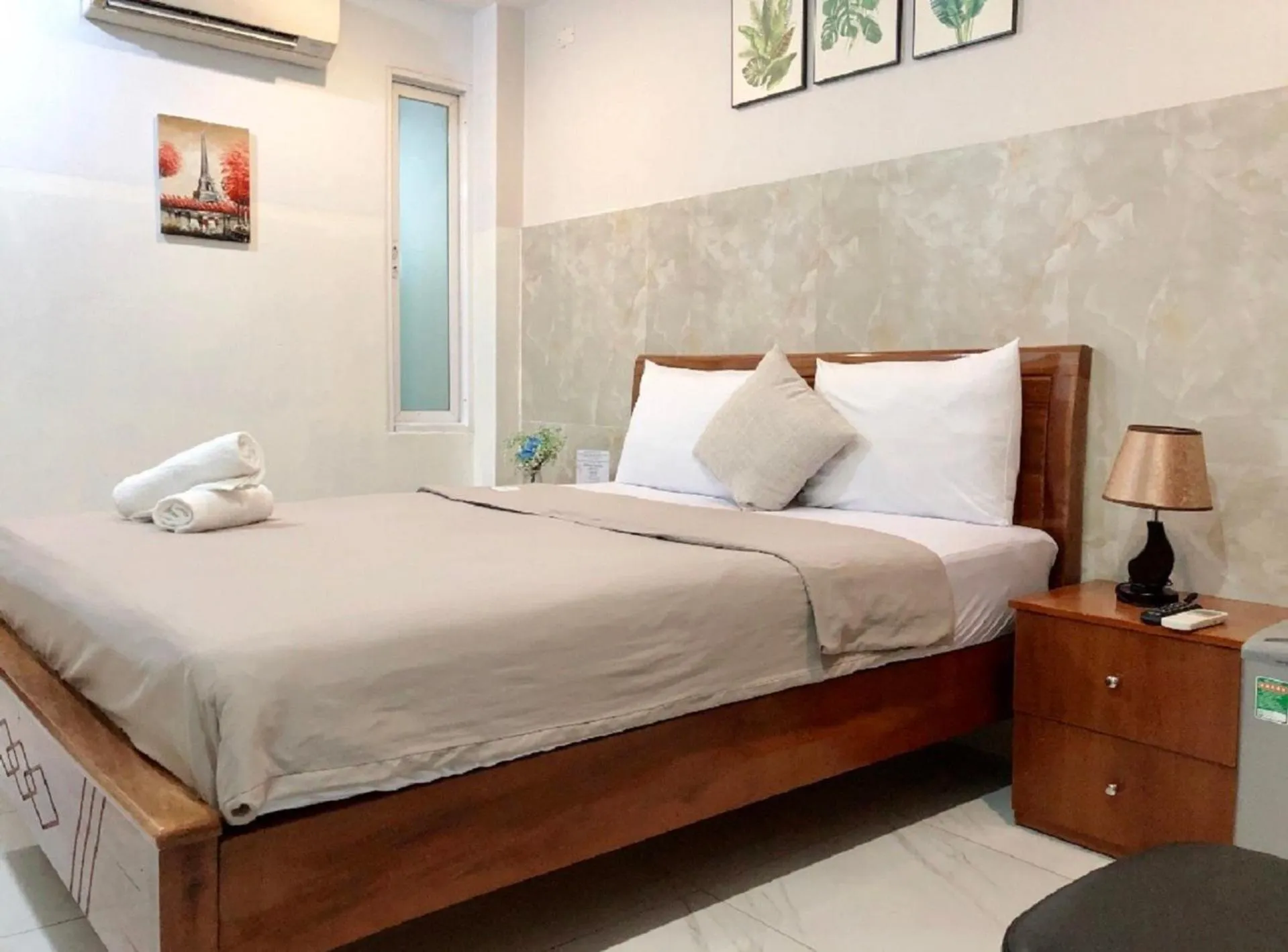 Bed in SaiGon CoZy Hotel "241 Pham Ngu Lao Street''