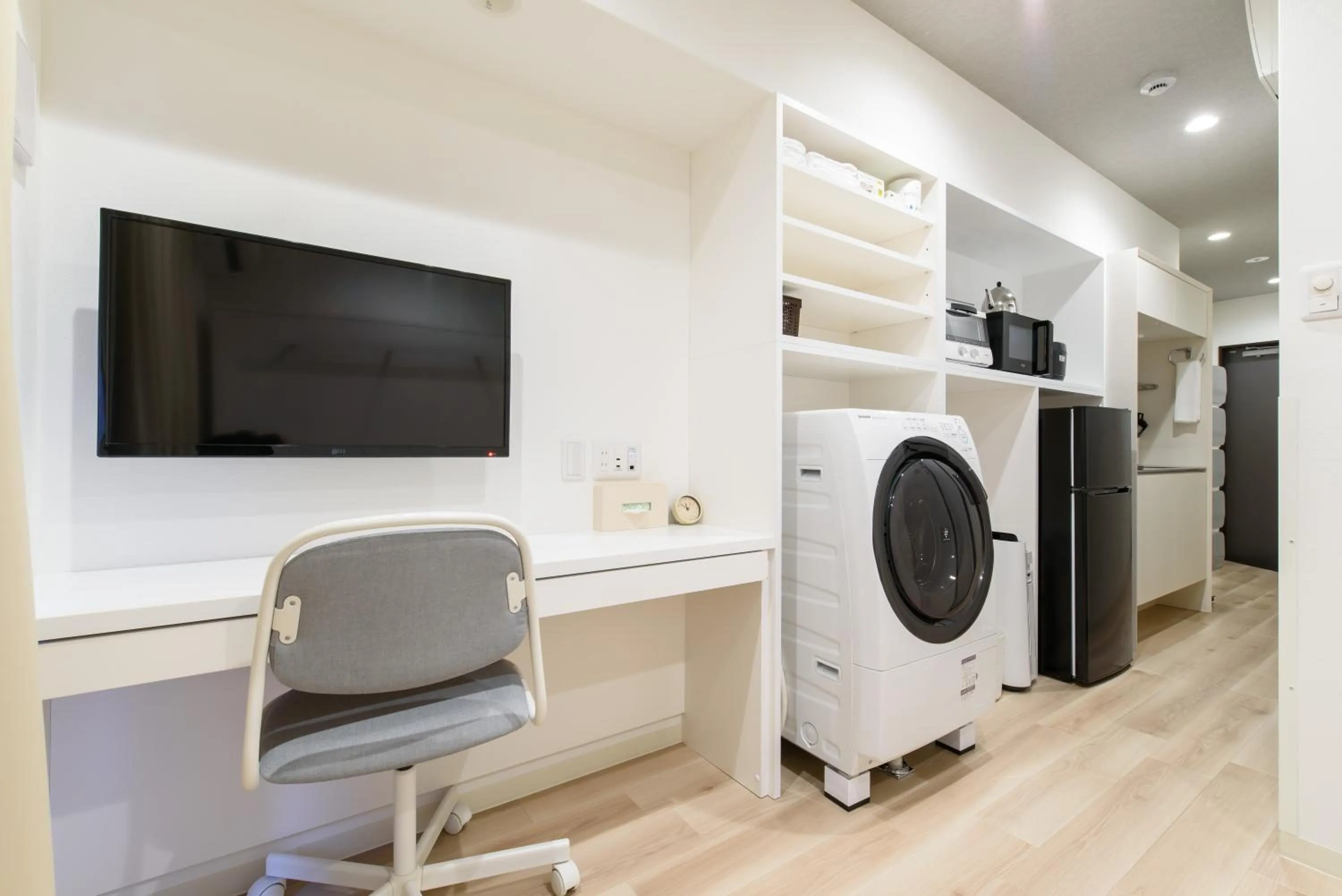 TV and multimedia in JP INN Kyoto Ekimae Izutsucho