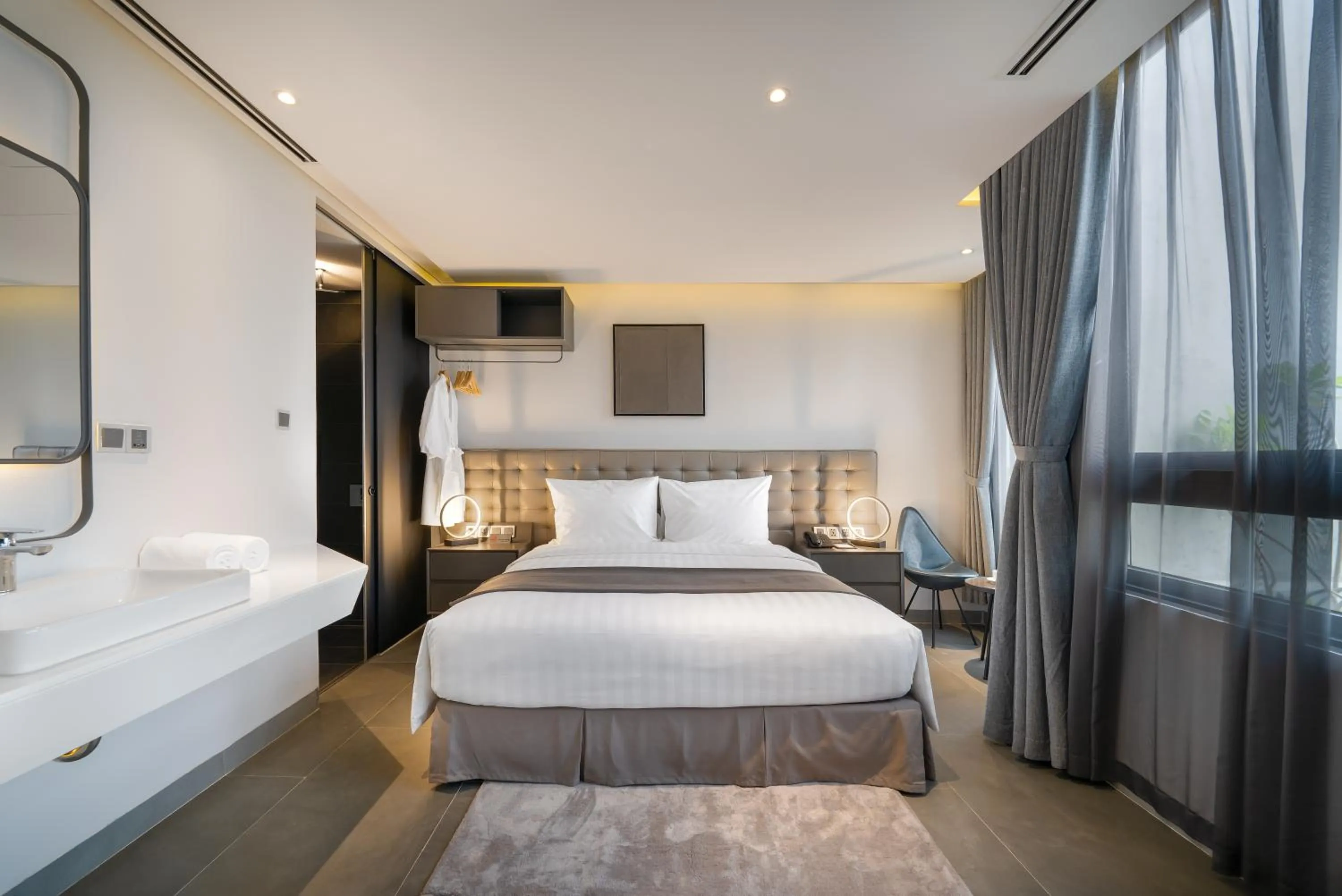 Photo of the whole room, Bed in LEGEND Boutique Hotel