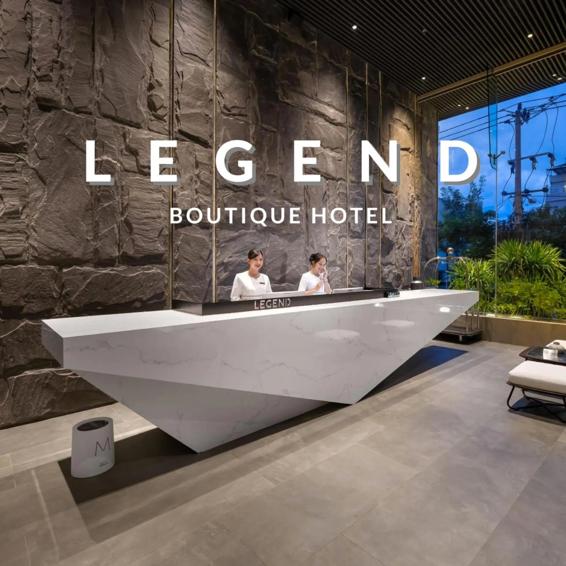 Lobby or reception in LEGEND Boutique Hotel