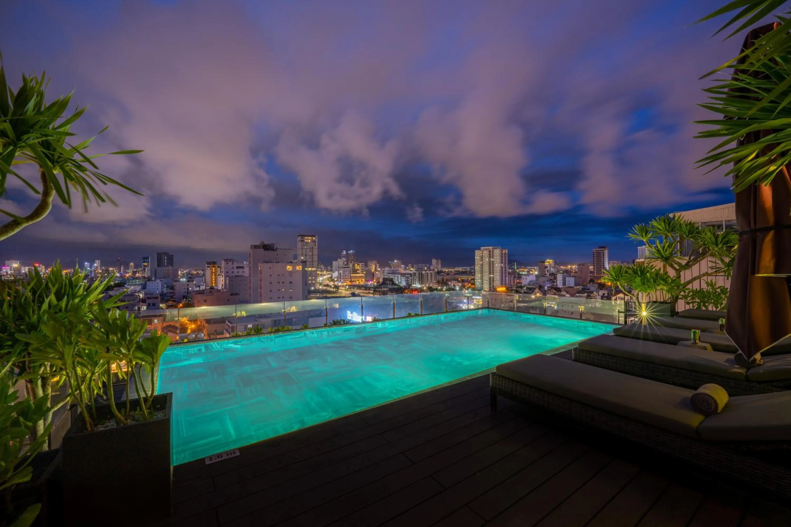 Swimming pool in LEGEND Boutique Hotel