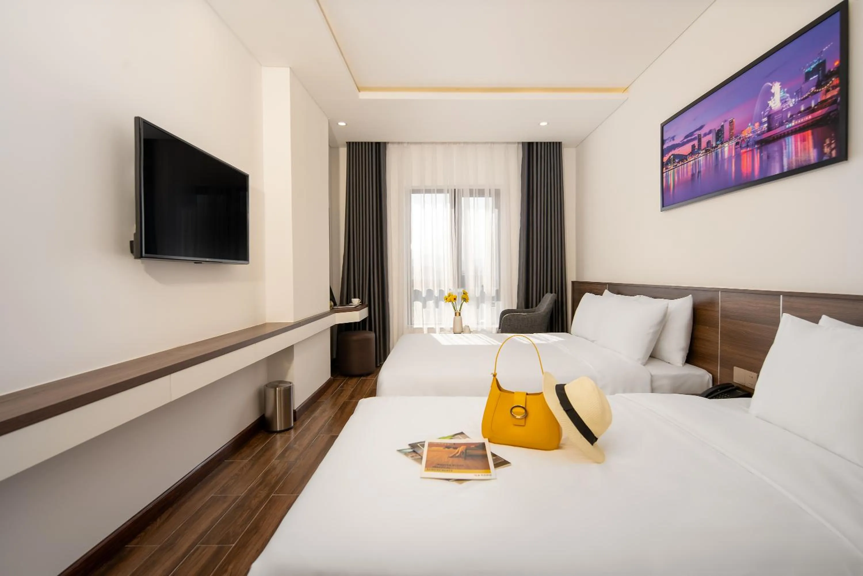 Bed in Tan Phuong Nam Hotel & Apartment