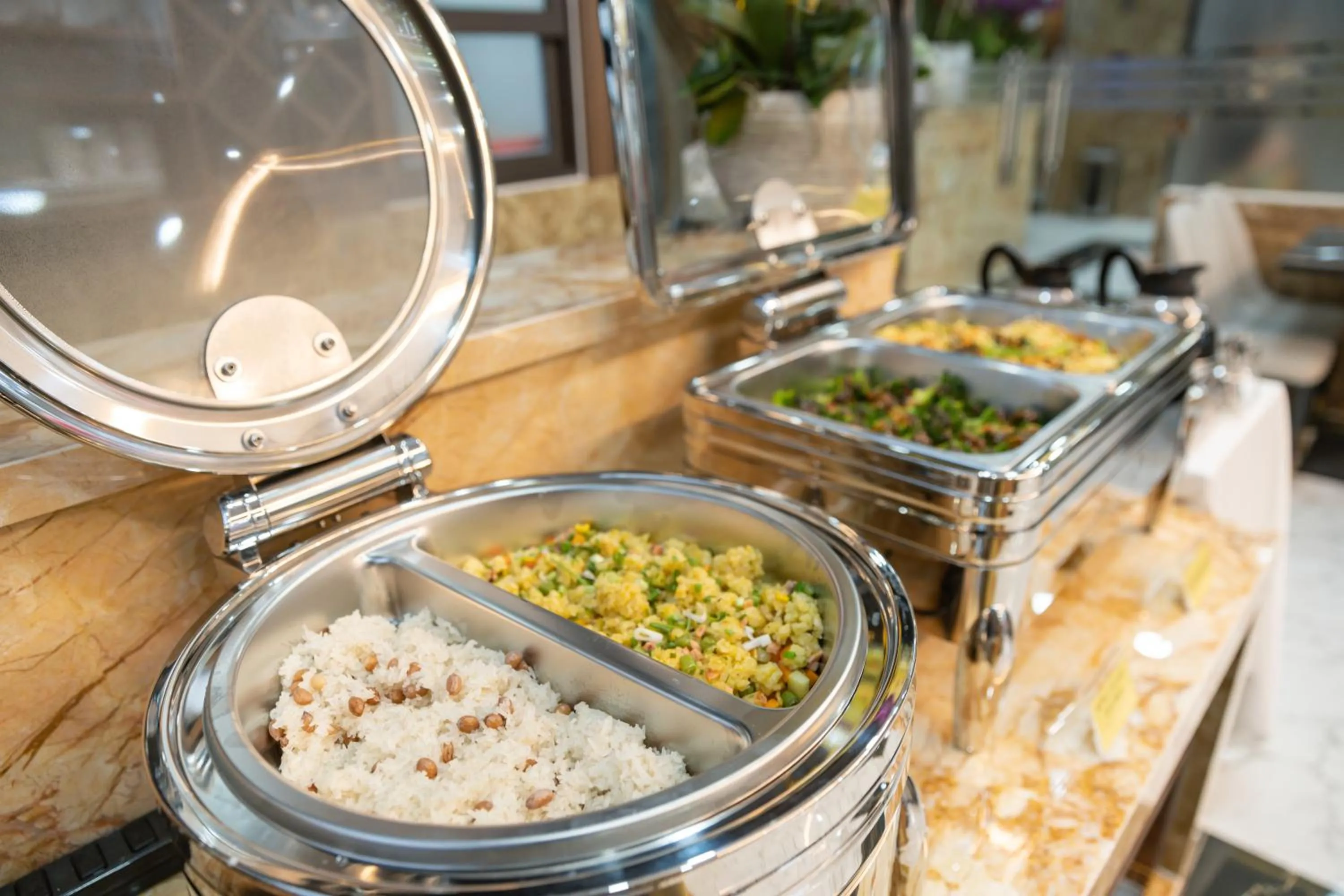 Food in Tan Phuong Nam Hotel & Apartment