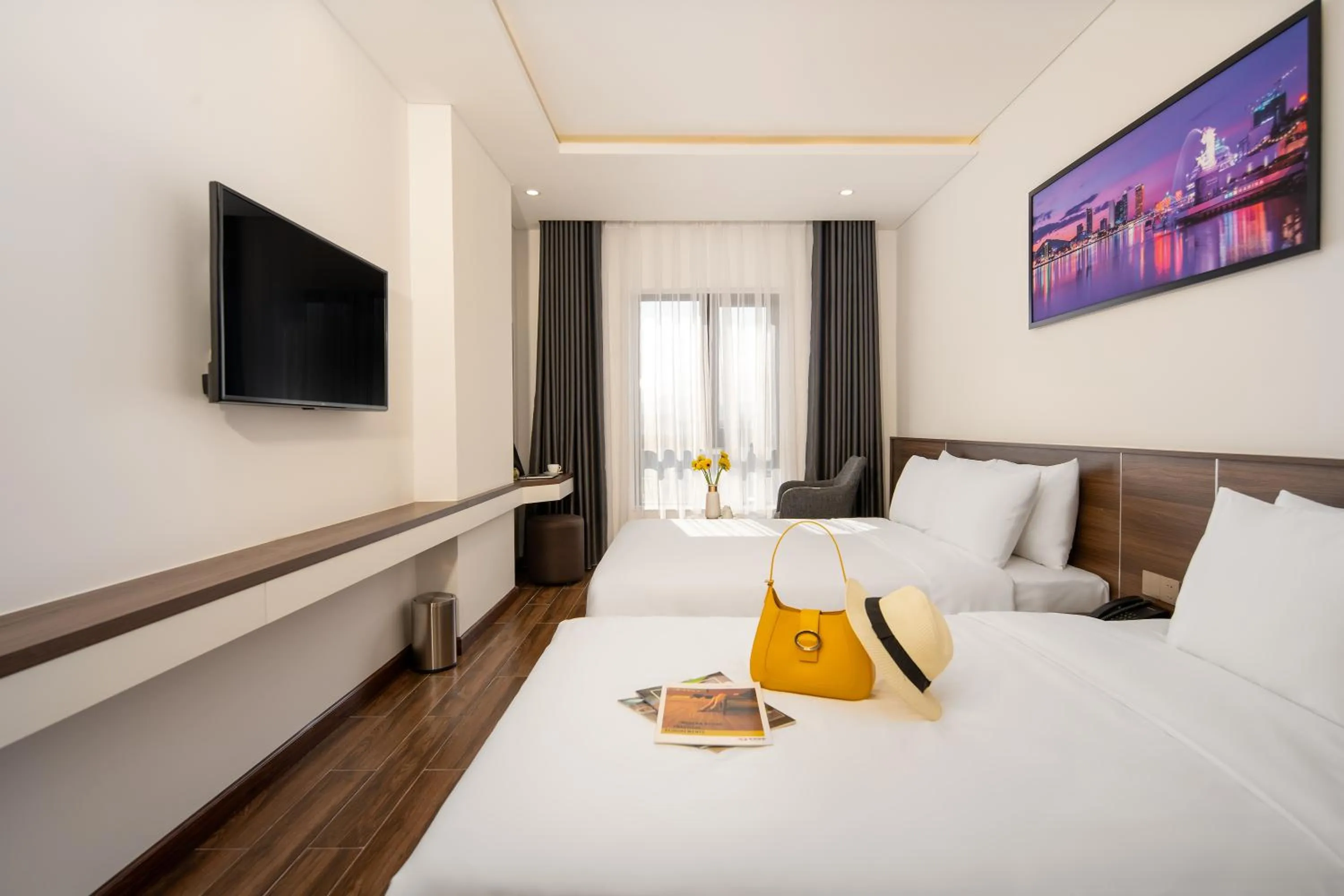 Bed in Tan Phuong Nam Hotel & Apartment