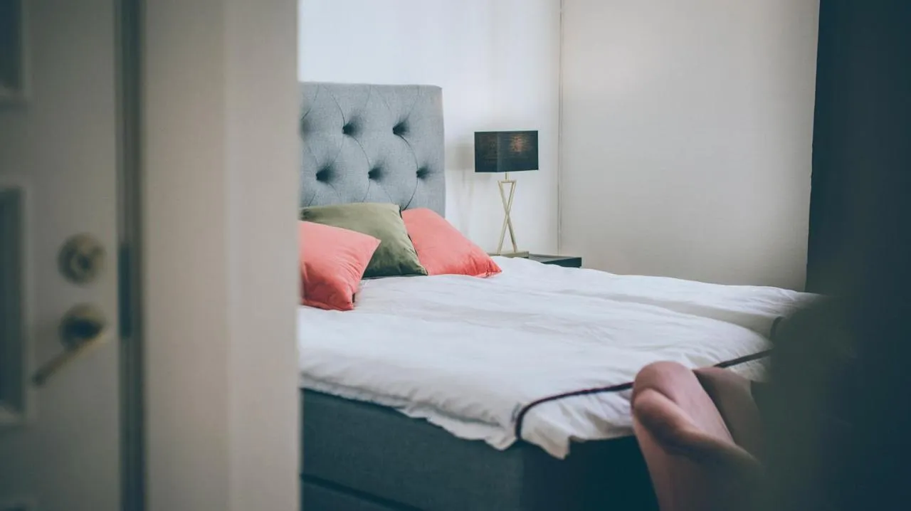 Bed in Frövi hotell