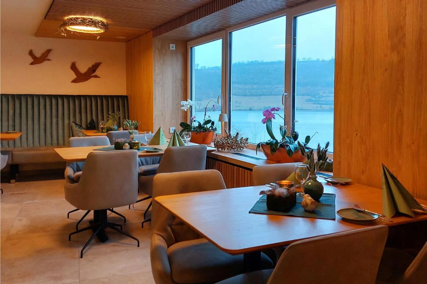 Restaurant/places to eat in Eifel Hotel Schneider am Maar