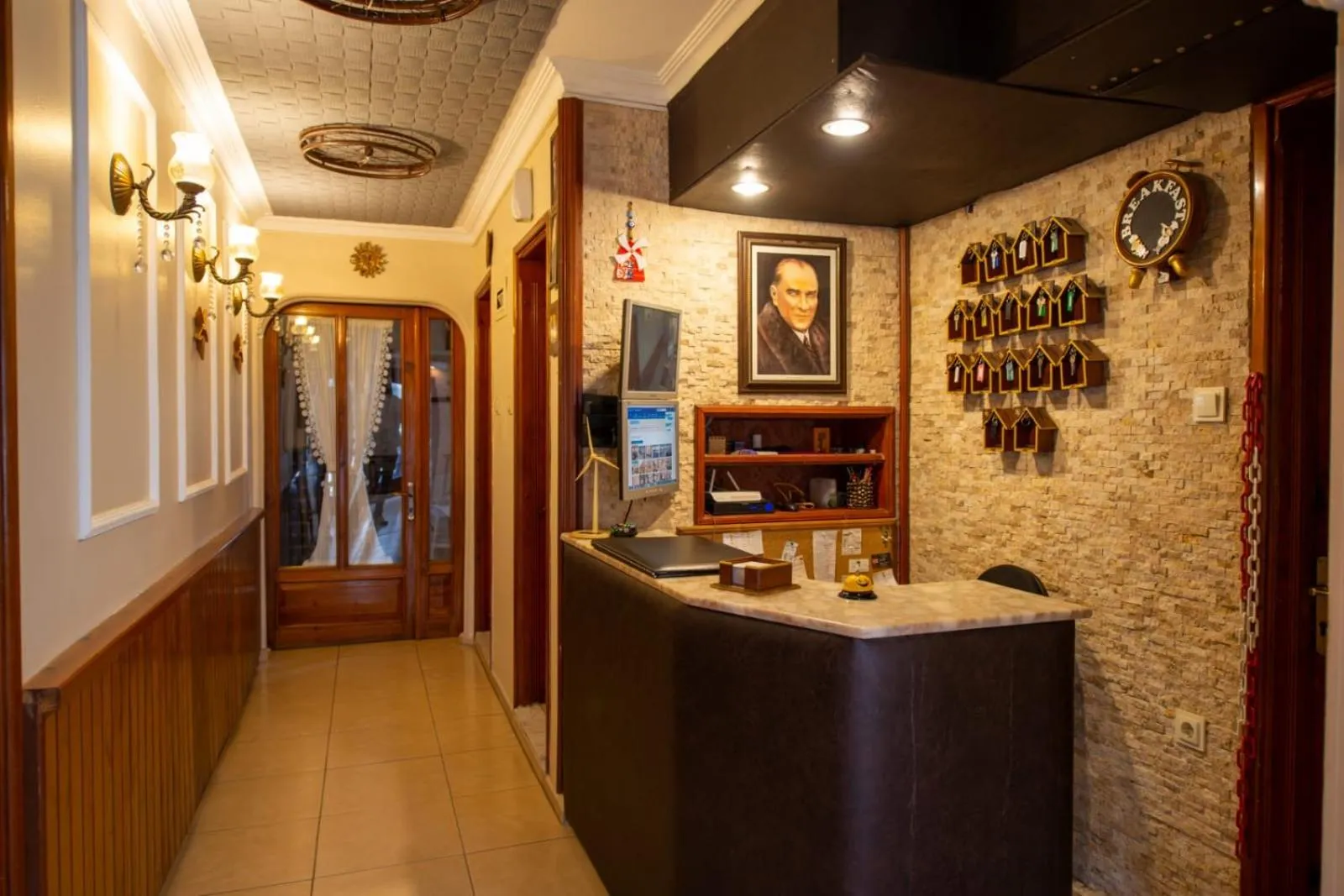 Lobby or reception in LİMON OTEL FOÇA